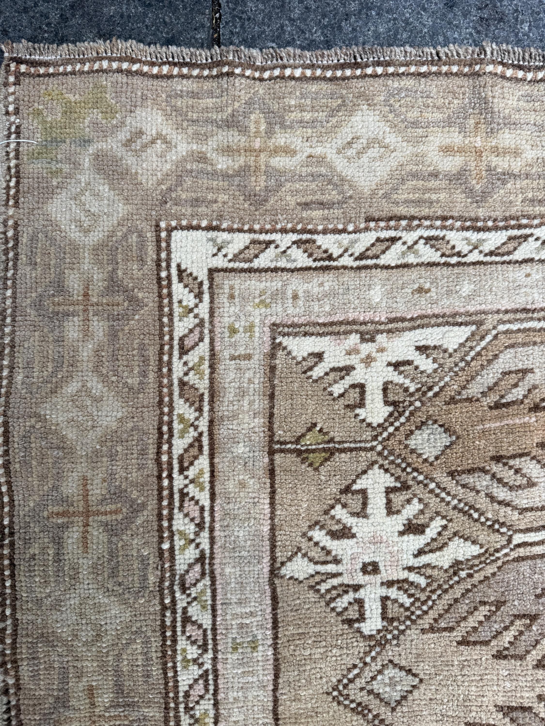 6'x7'9" feet Vintage Turkish Anatolian Rug,Natural color Geometric Rug,79