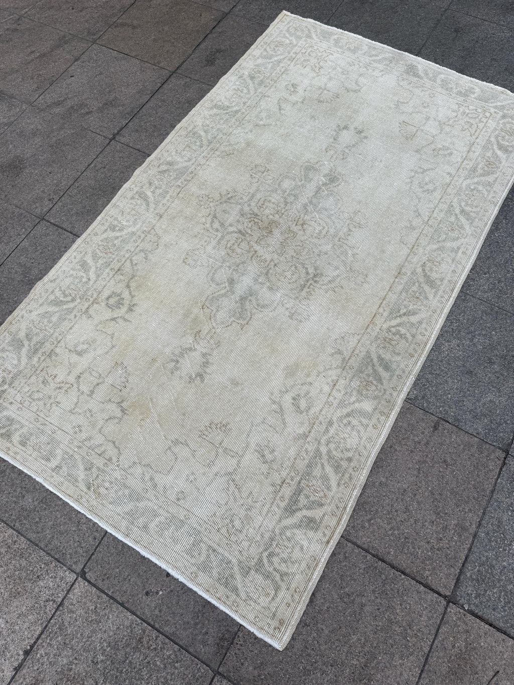3'10"x6'6" feet  Vintage Turkish Anatolian Rug,Beige Color Rug,888