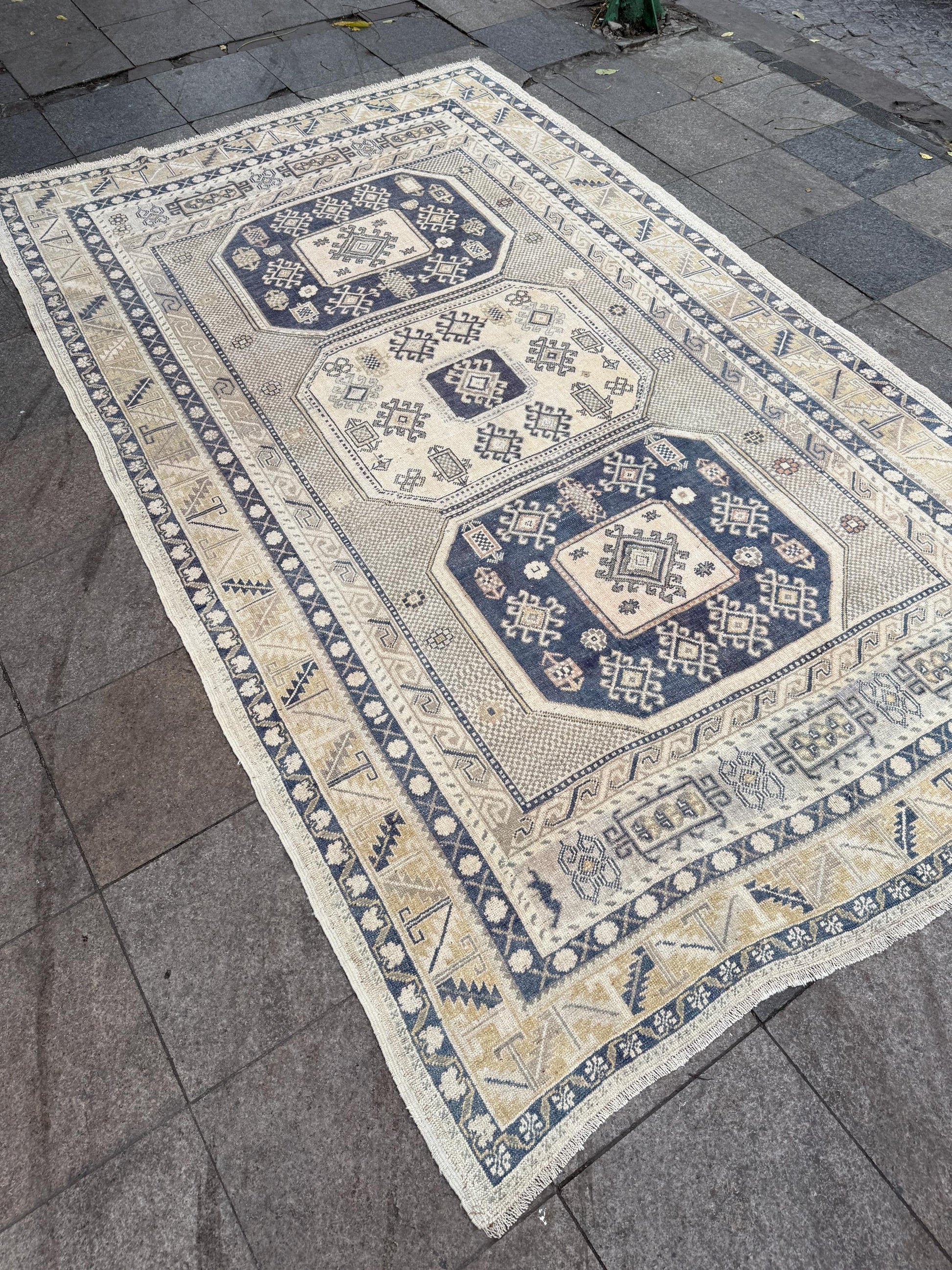 6'3"x10'5" feet Vintage Turkish Anatolian Rug,Blue Geometric Rug,89