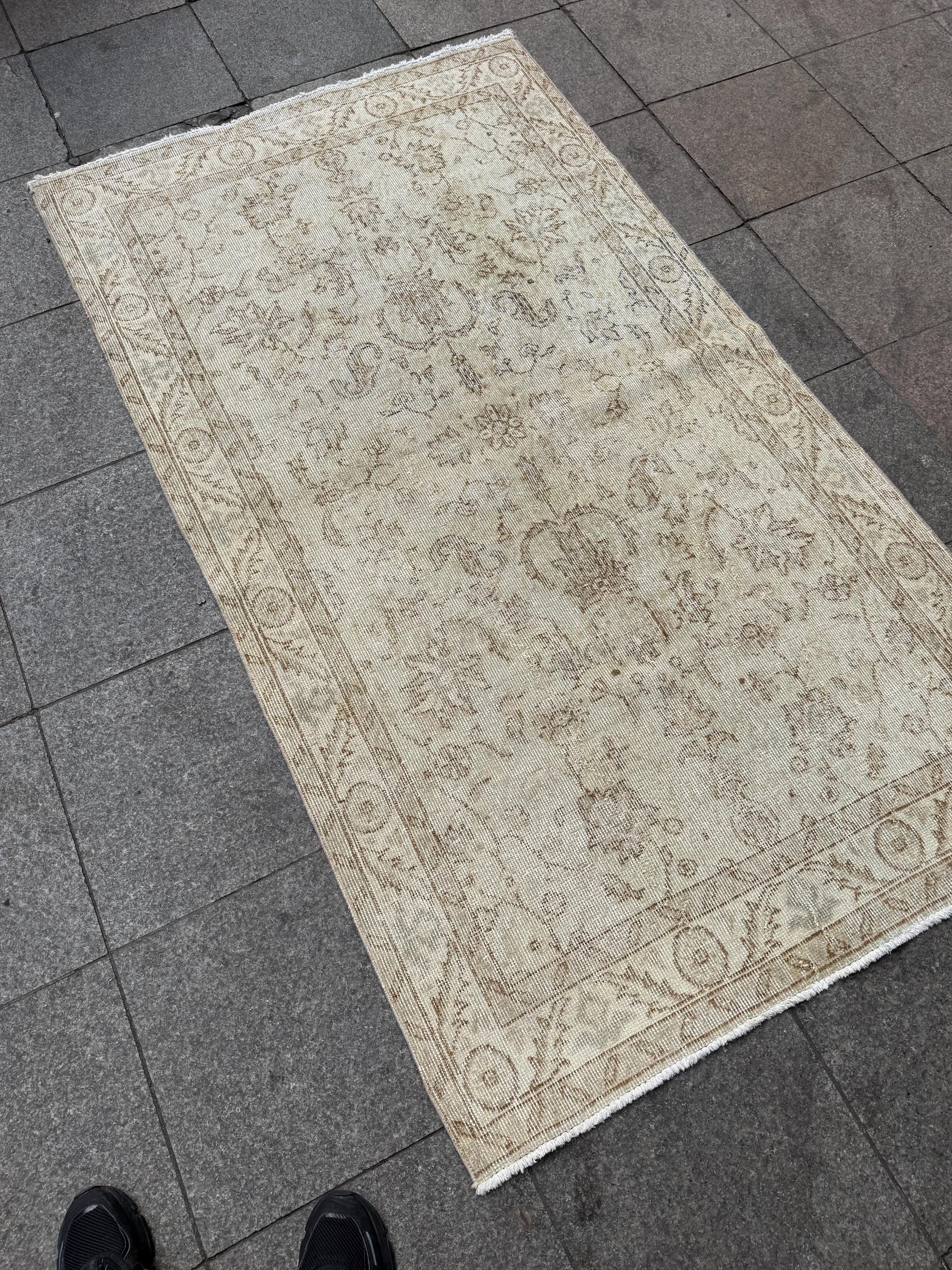 3'10"x6'9" Vintage Anatolian Wool Rug,Floral Decoritive Beige Rug ,357