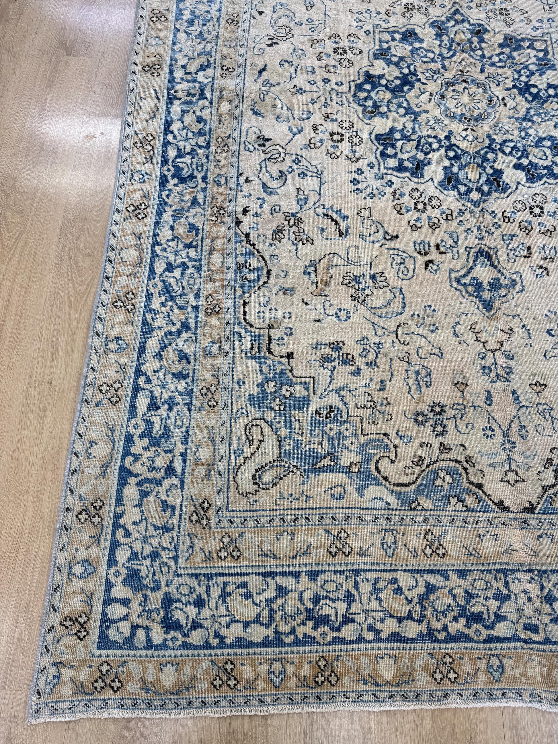 6'2"x9'2" Feet ,blue background Turkish vintage anatolian rug,beige,brown colors rugs,area rugs,beige border,Floral rug,22