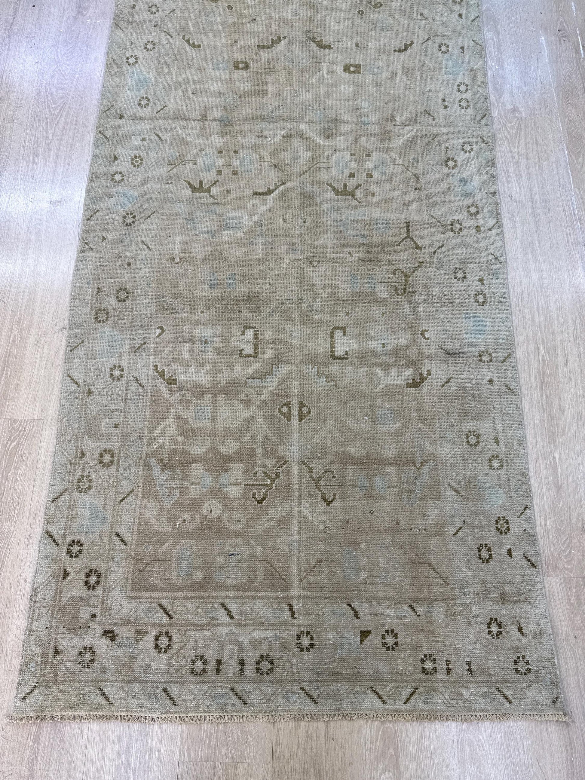 3'9"x10" Feet ,light brown background Turkish vintage anatolian runner,beige colors rugs,runner,beige border,Floral runner,29
