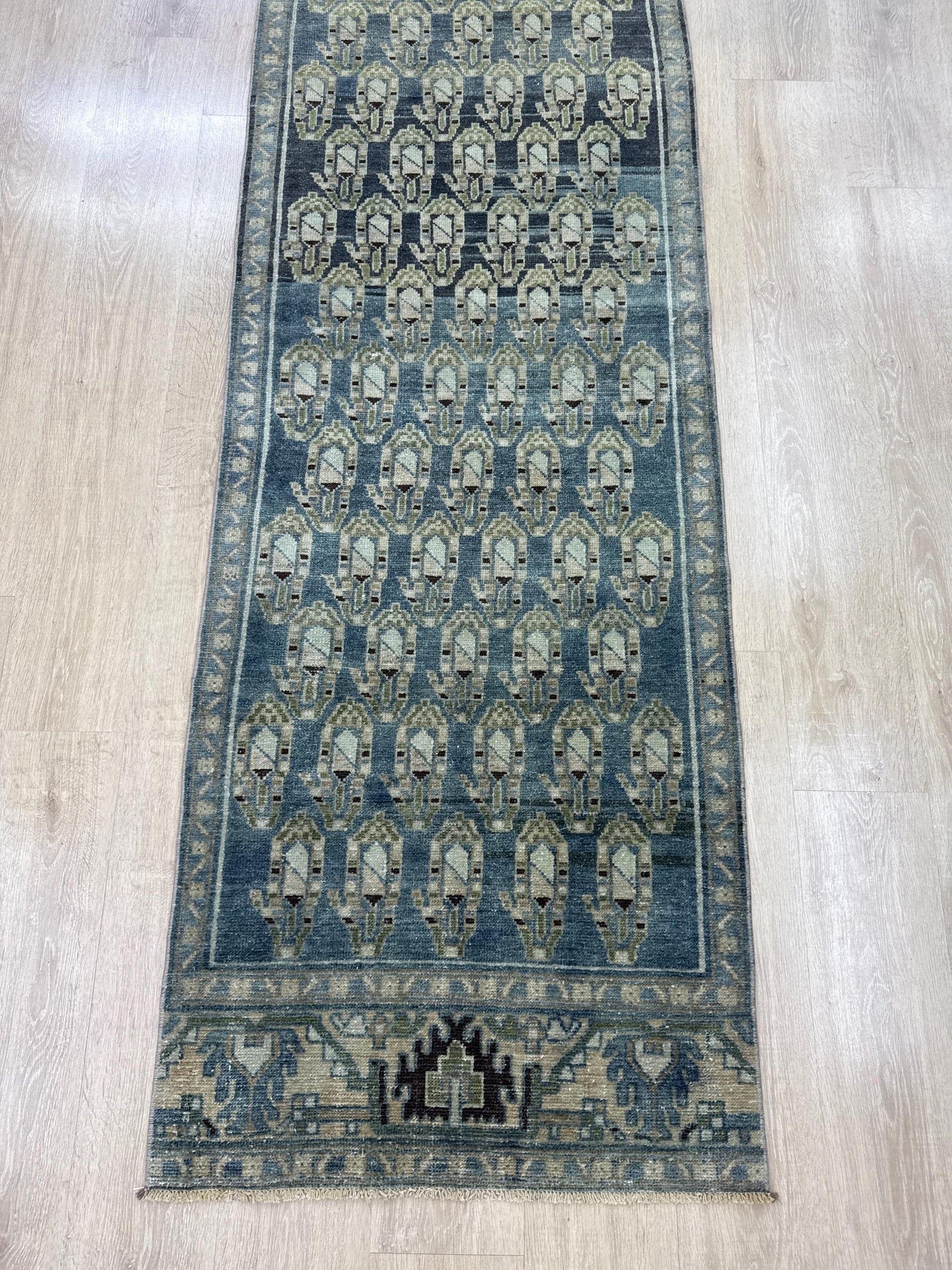 2'8"x17" Feet ,blue background Turkish vintage anatolian runner,beige,cream colors rugs,runner,blue border,Floral runner,32