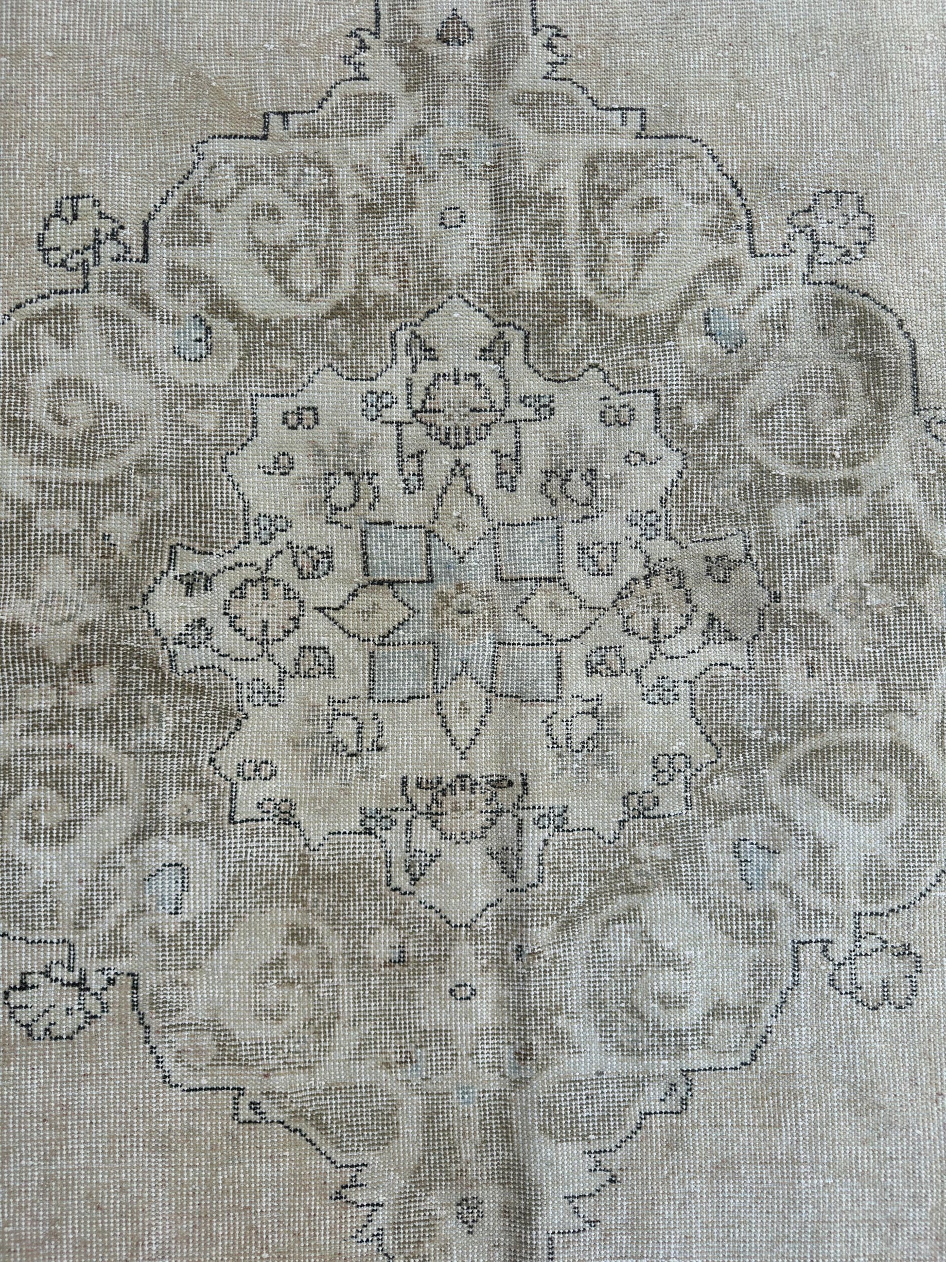 6'11"x11" Feet ,Beige background Turkish vintage anatolian rug, light brown,cream colors rugs,area rugs, light brown border,Floral rugs,452