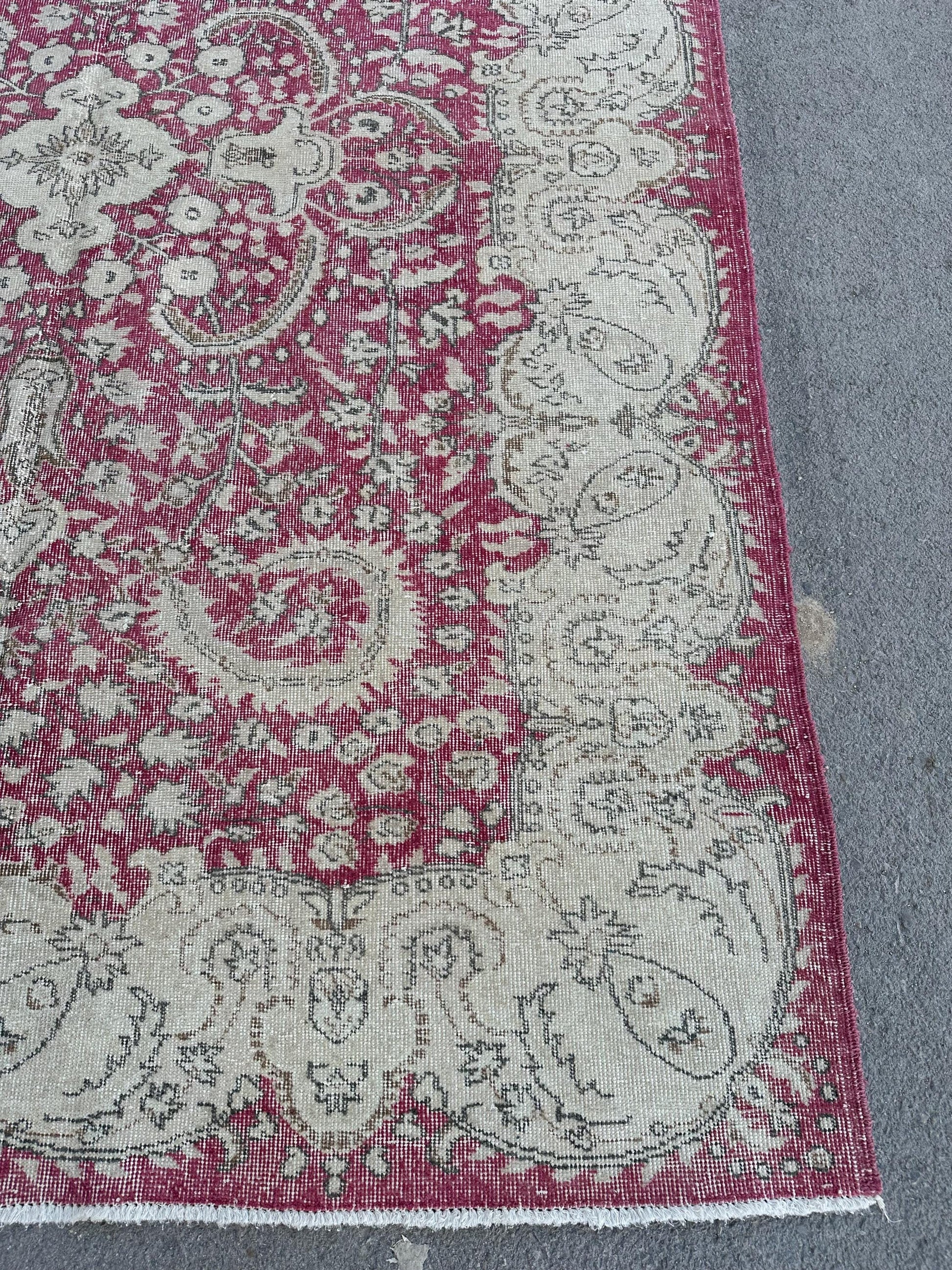 6'4"x9'2" Feet,Pink background Turkish vintage anatolian rug,beige,brown colors rugs,area rugs,beige border,Floral rug,454