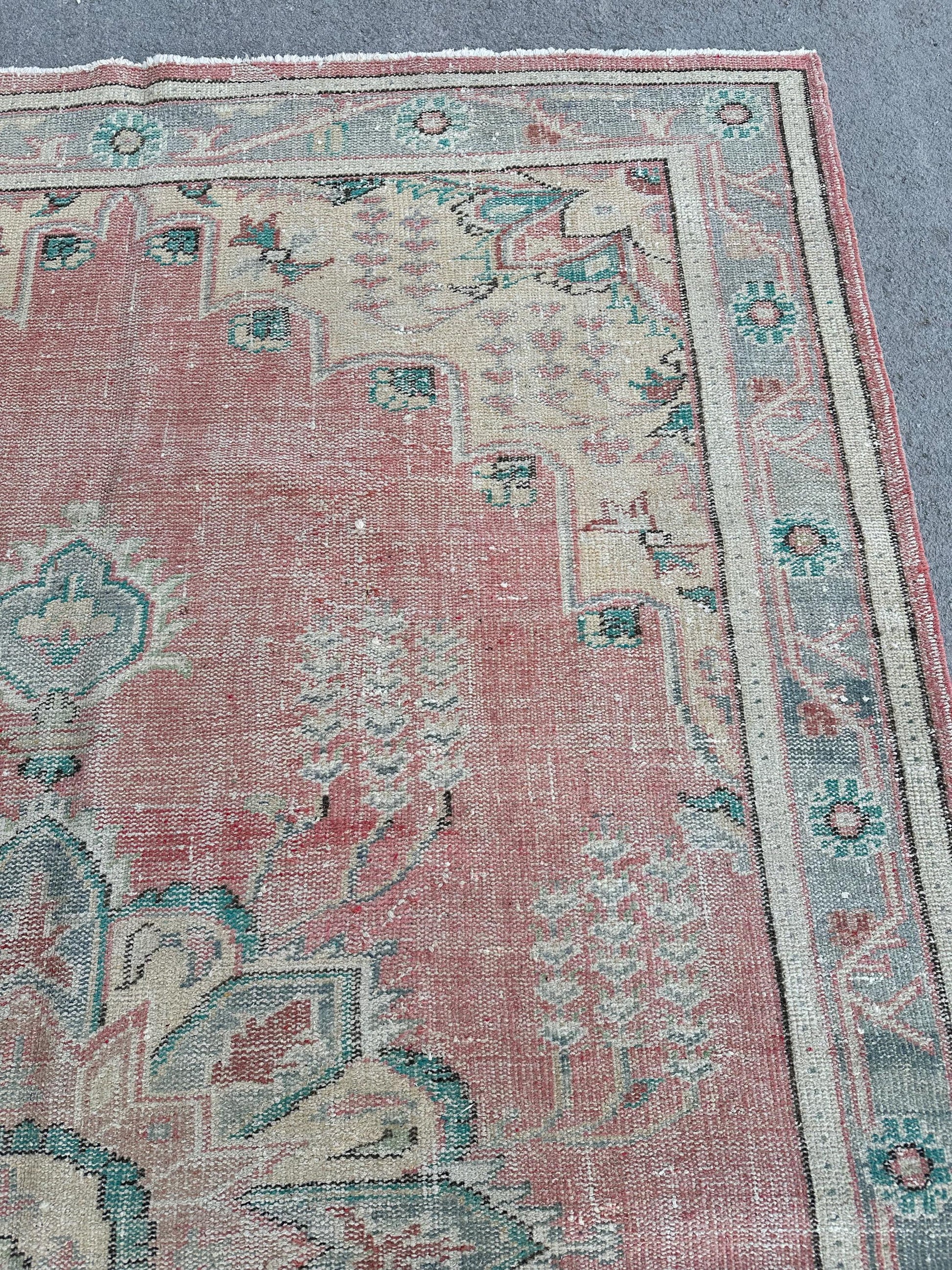 6'5"x9'6" Feet ,Pink background Turkish vintage anatolian rug,beige,green,gray colors rugs,area rugs,gray border,Floral rugs,470