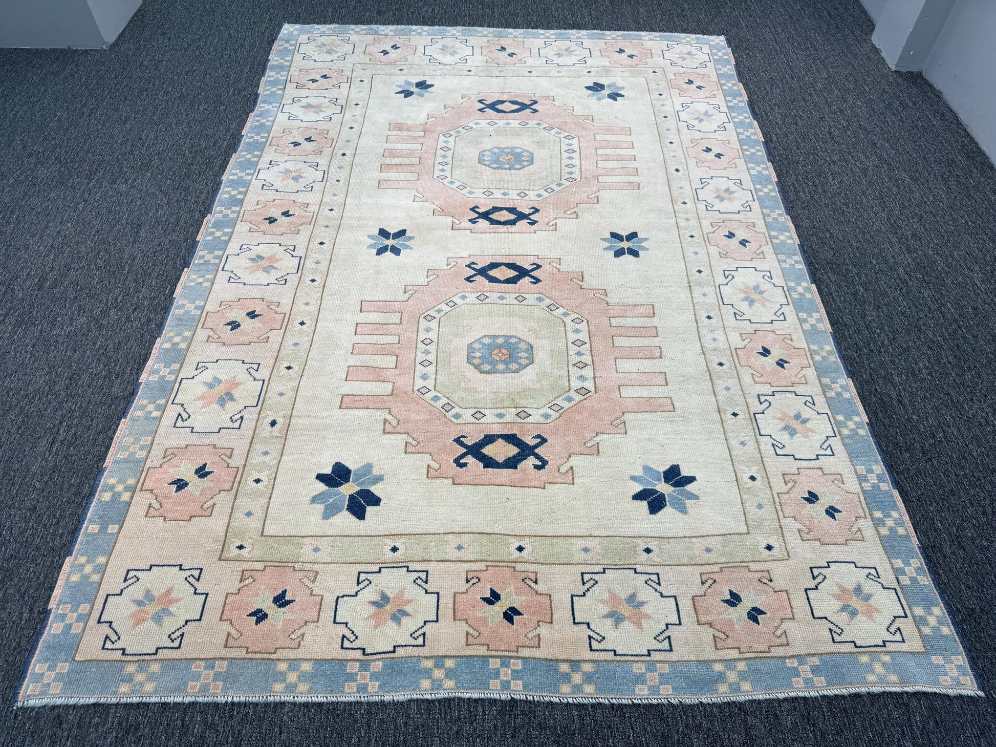 7"x10" Feet ,Beige background Turkish vintage anatolian rug, pink,blue colors rugs area rugs, beige border,Geometric rugs,370