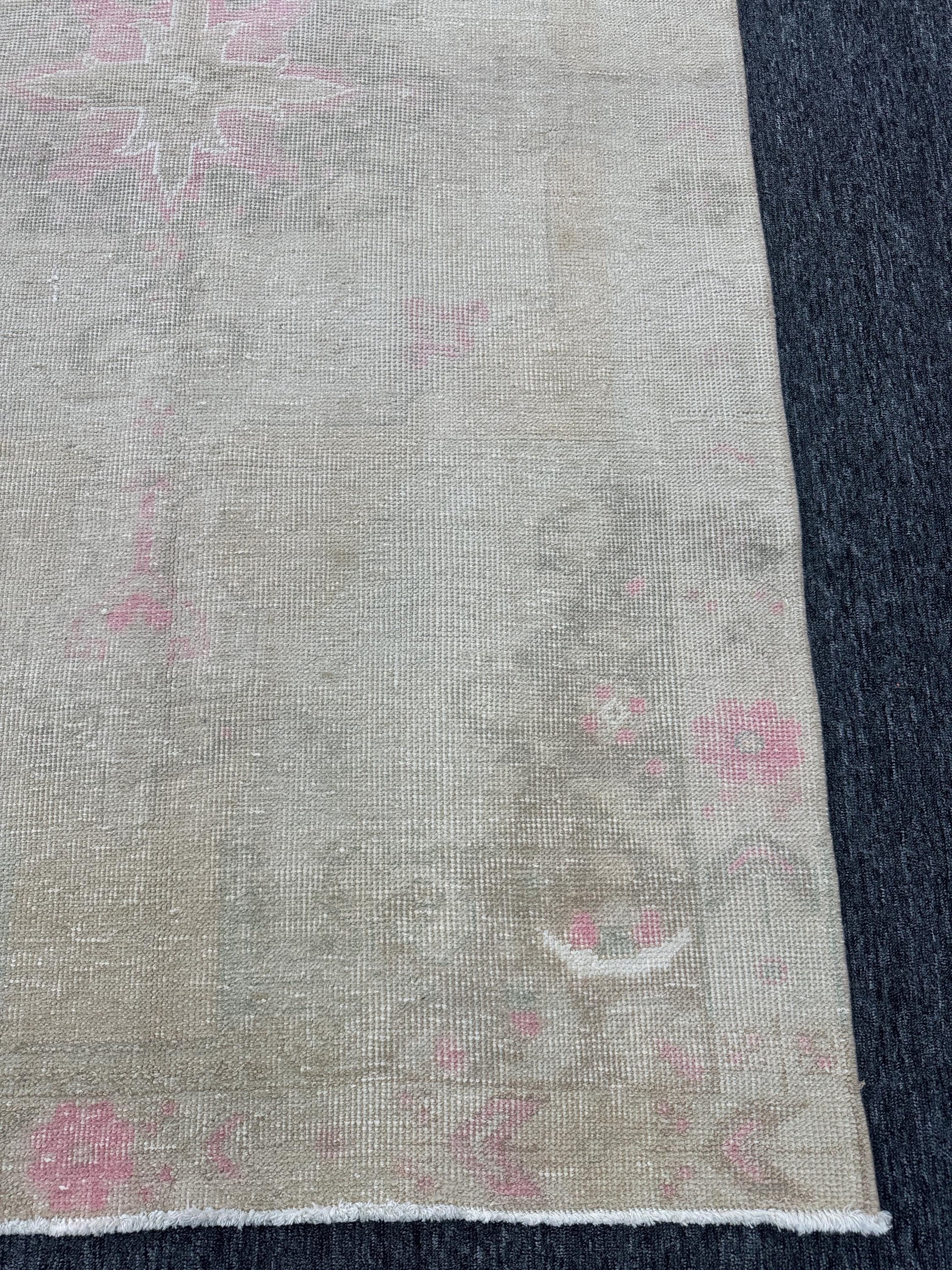 4'3"x7'3" Feet , Beige background Turkish vintage anatolian rug light pink, light gray colors rugs accents, beige border,Floral rugs,407