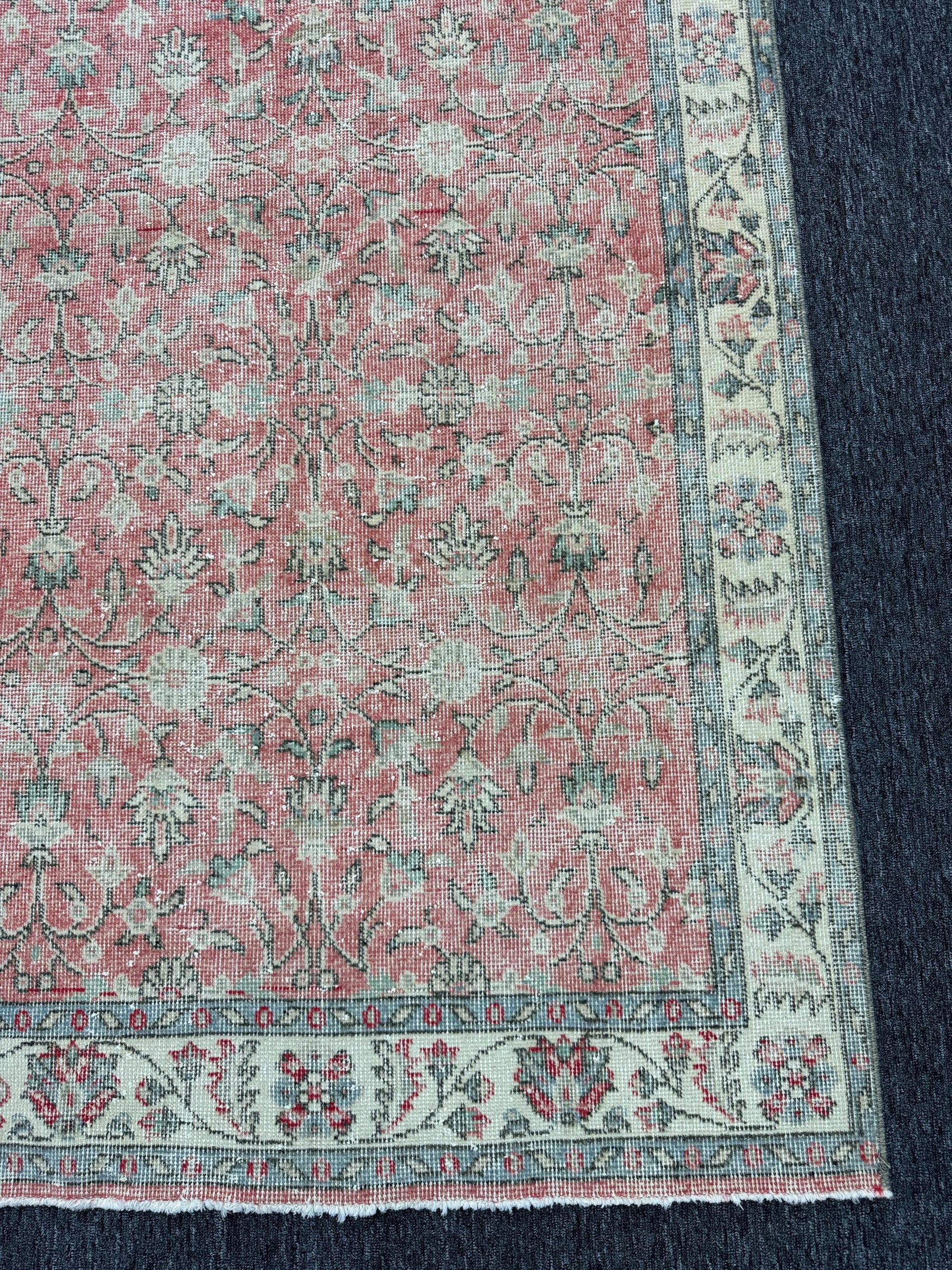 3'8"x6'11" Feet ,Pink background Turkish vintage anatolian rug ,gray, cream colors rugs accents,cream border,Floral rugs,475