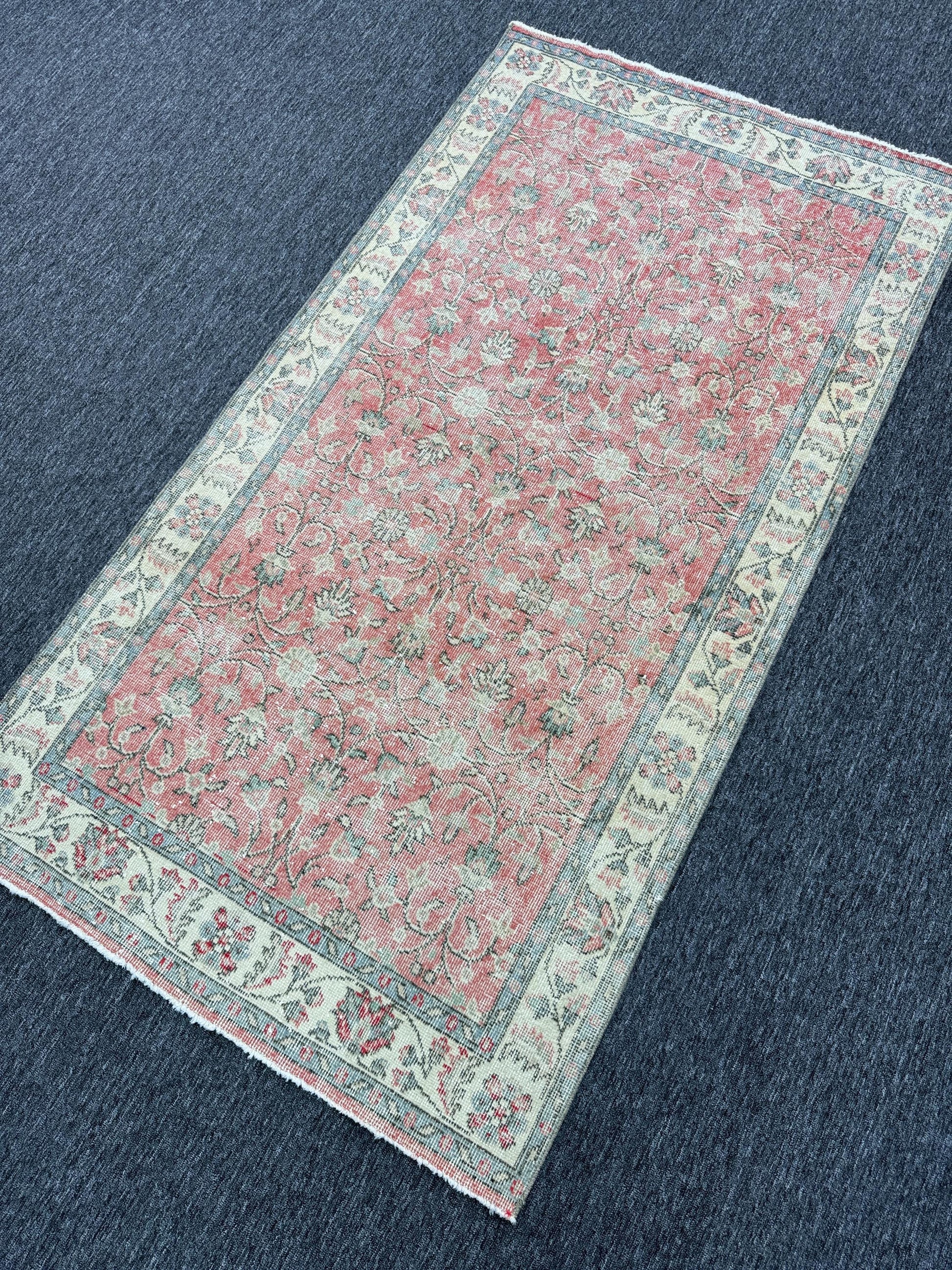 3'8"x6'11" Feet ,Pink background Turkish vintage anatolian rug ,gray, cream colors rugs accents,cream border,Floral rugs,475
