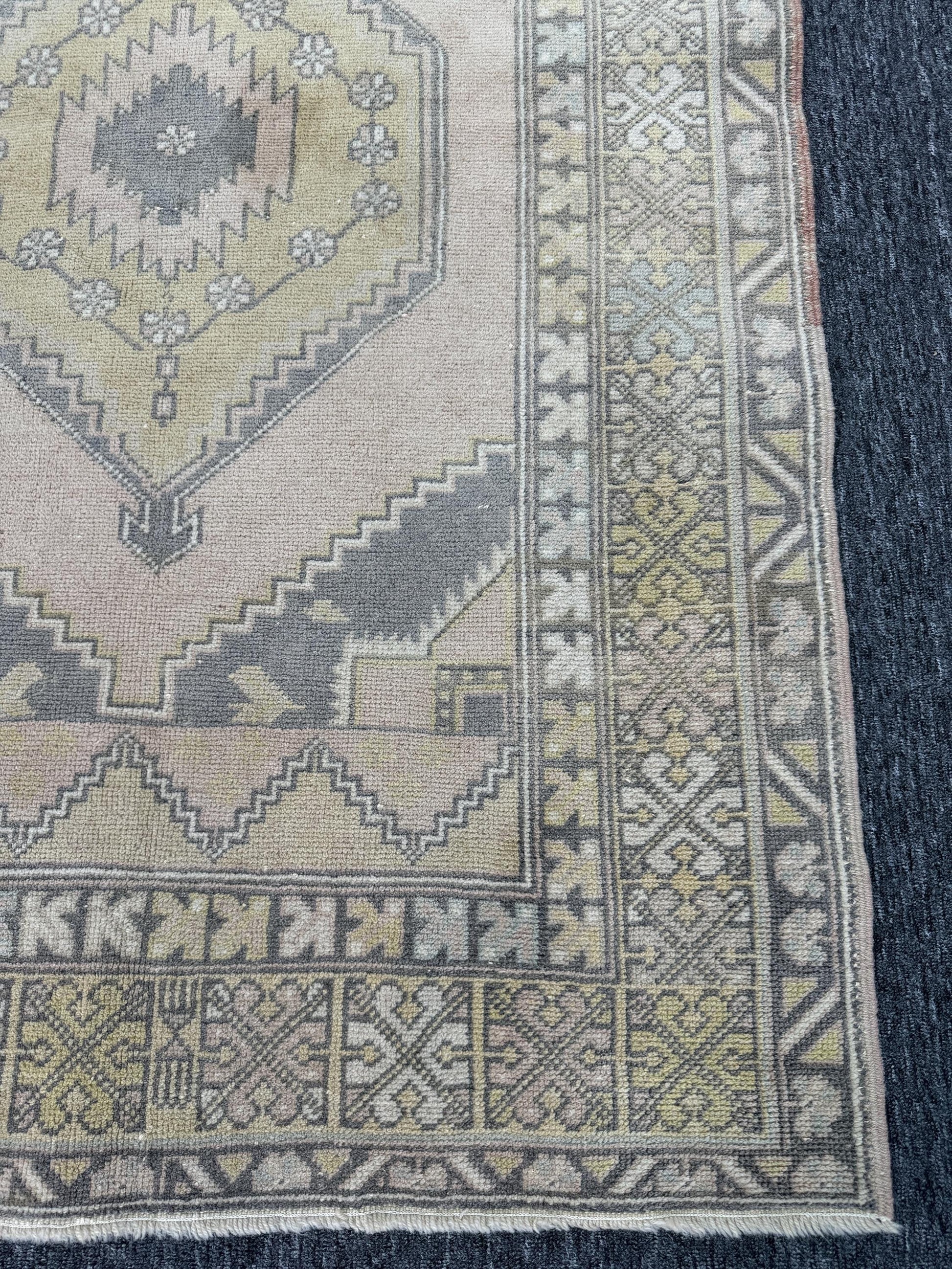 3'9"x5'8" Feet ,Light pink background Turkish vintage anatolian rug,yellow,cream, gray colors rugs accents,cream border,Geometric rugs,916