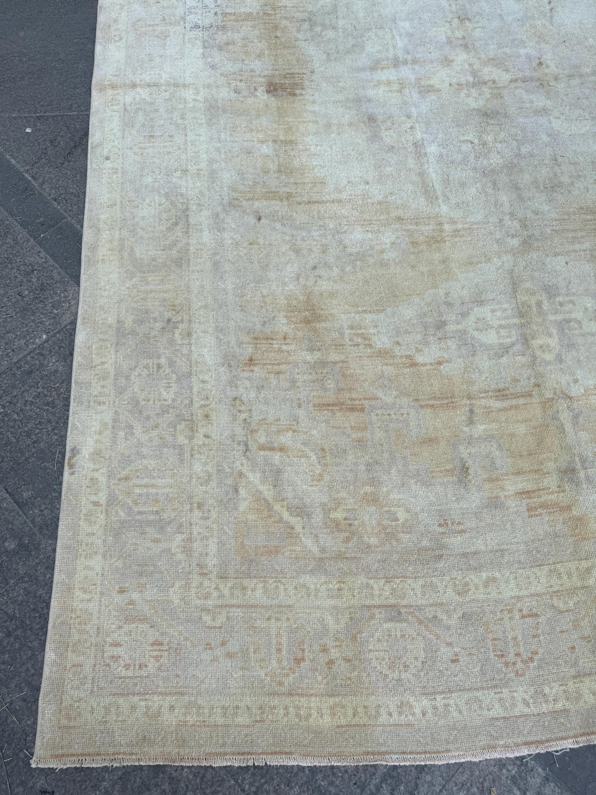 7"x10'8" Feet,light gray background Turkish vintage Anatolian rug ,yellow,beige colors rugs, light gray border,Floral rugs,49