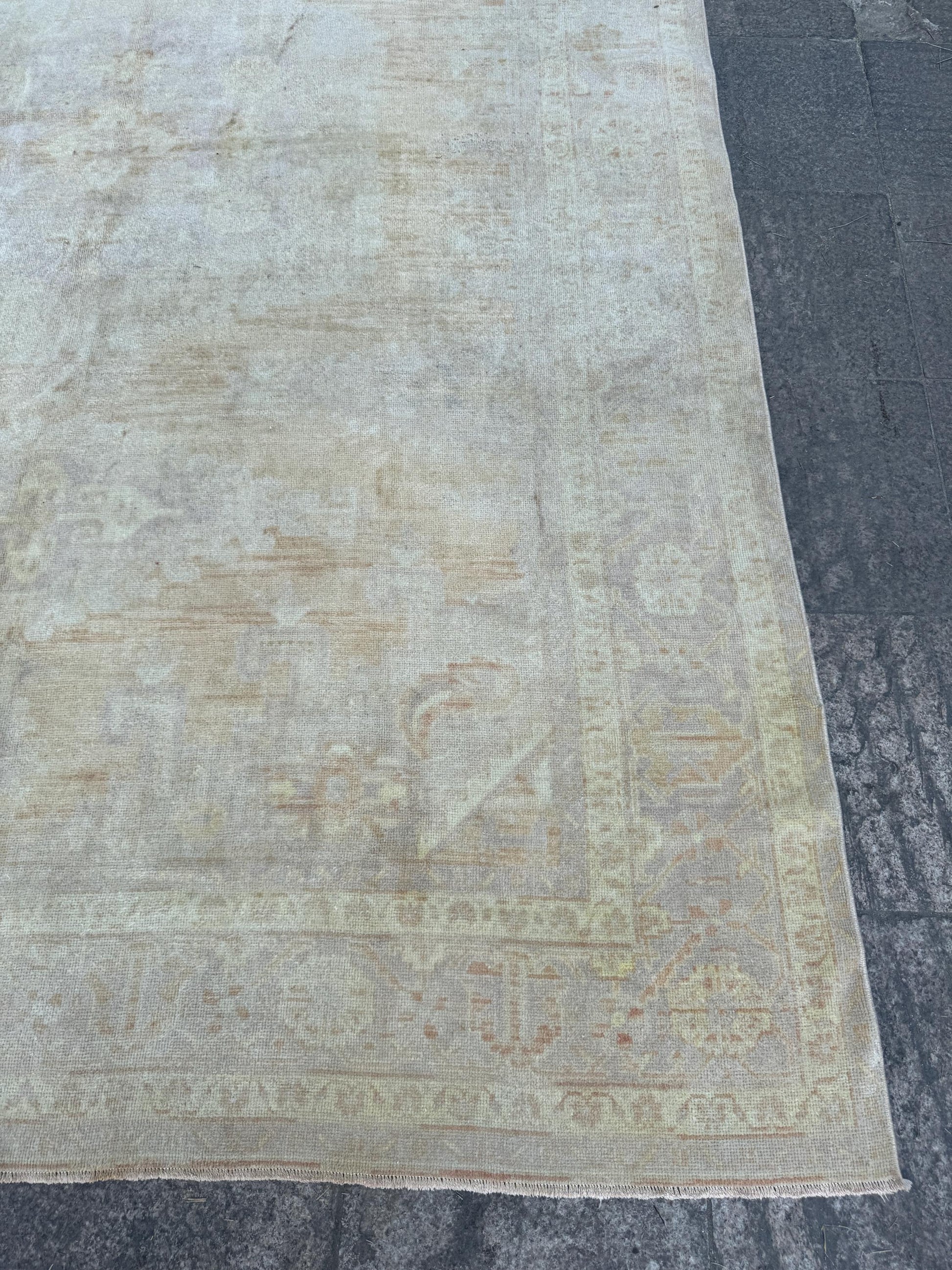 7"x10'8" Feet,light gray background Turkish vintage Anatolian rug ,yellow,beige colors rugs, light gray border,Floral rugs,49