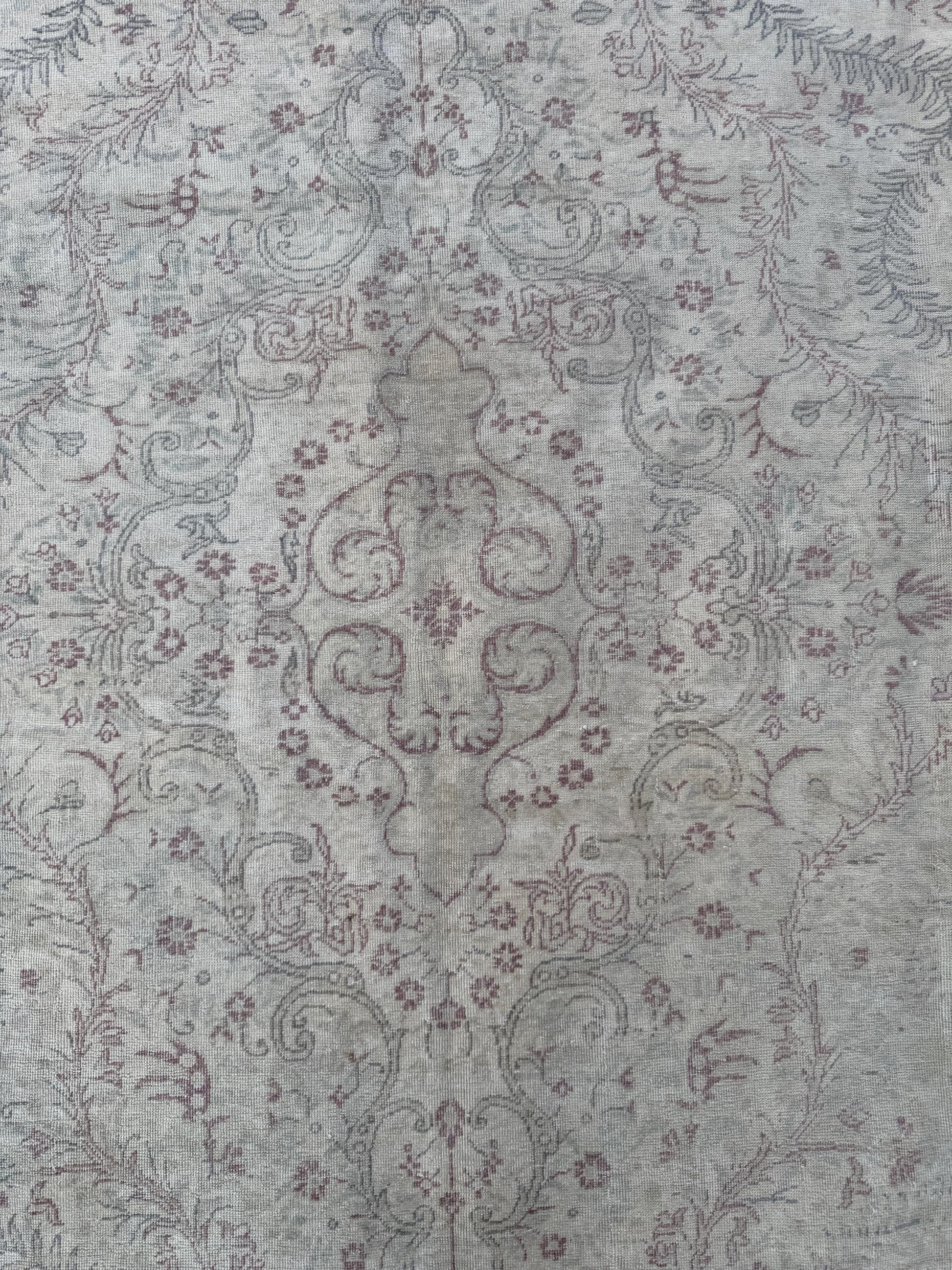 6'3"x9'8" Feet,Beige background Turkish vintage anatolian rug ,cream,pink colors rugs accents,cream border,Floral rugs,50