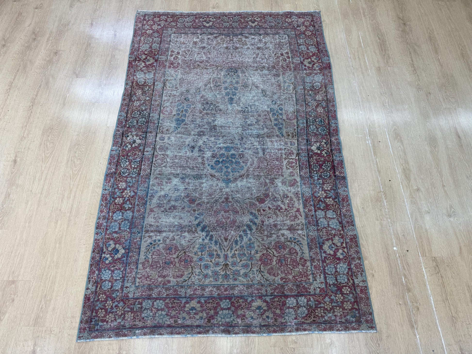 4'7"x7'2" Feet ,Beige background Turkish vintage anatolian rug,blue,red colors rugs,area rugs,red border,Floral rugs
