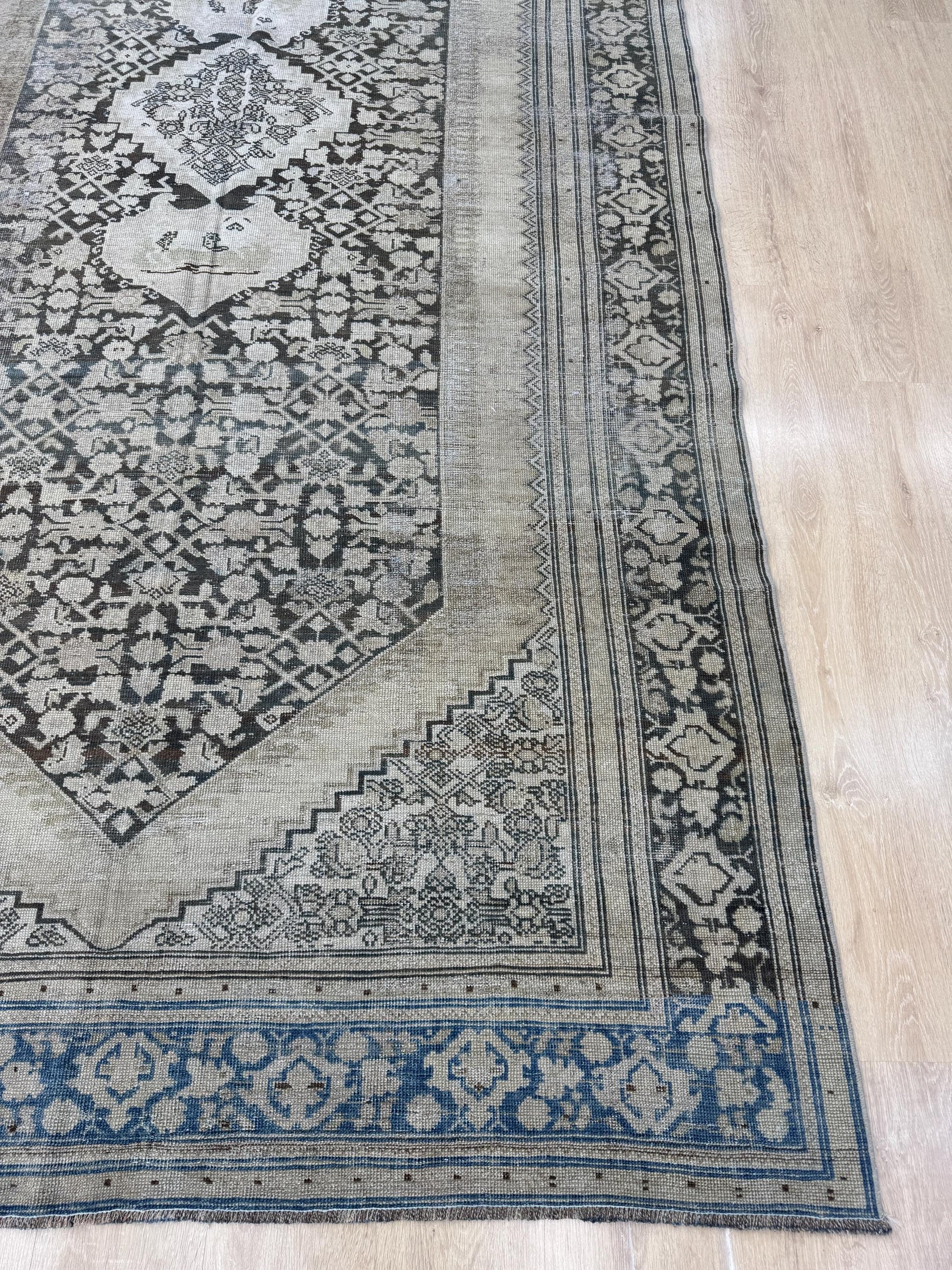 6'3"x12'5" Feet ,black background Turkish vintage anatolian rug, beige,cream colors rugs,area rugs,black border,Floral rugs,21