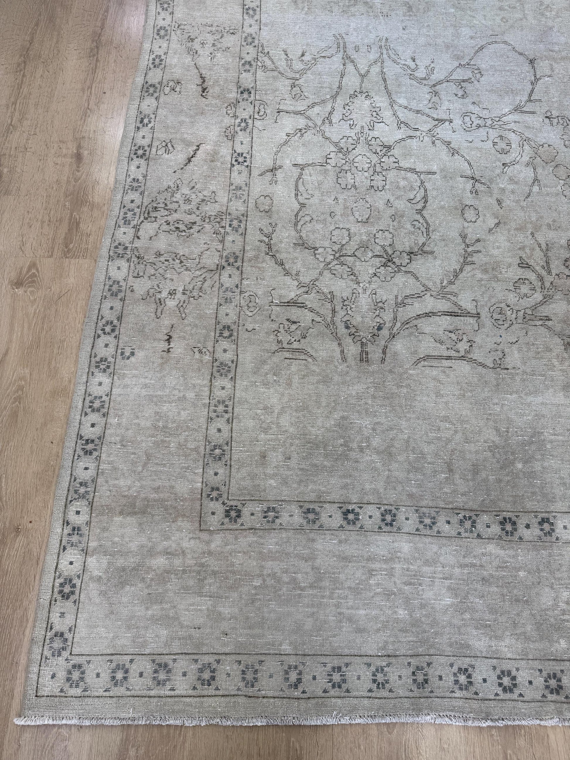 8"x12'1" Feet ,Beige background Turkish vintage anatolian rug,brown colors rugs,area rugs,cream border,Floral rugs,23