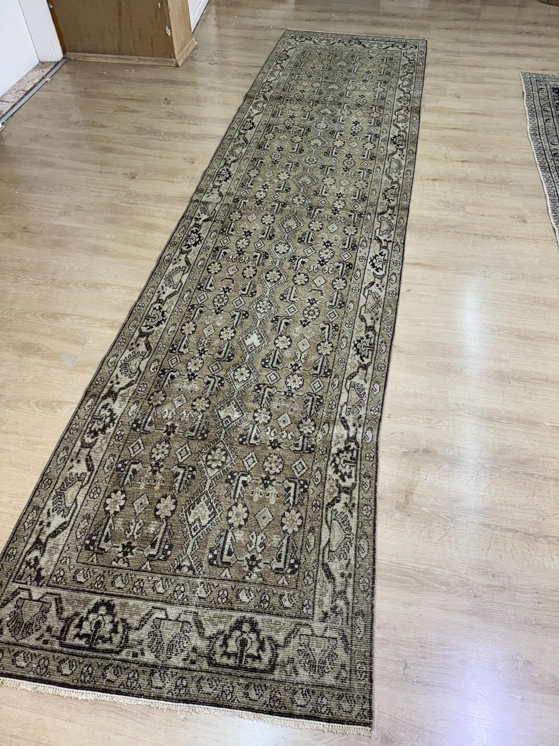 3'4"x13'1" Feet ,light brown background Turkish vintage anatolian runner,beige colors rugs,runner,beige border,Floral runner,44