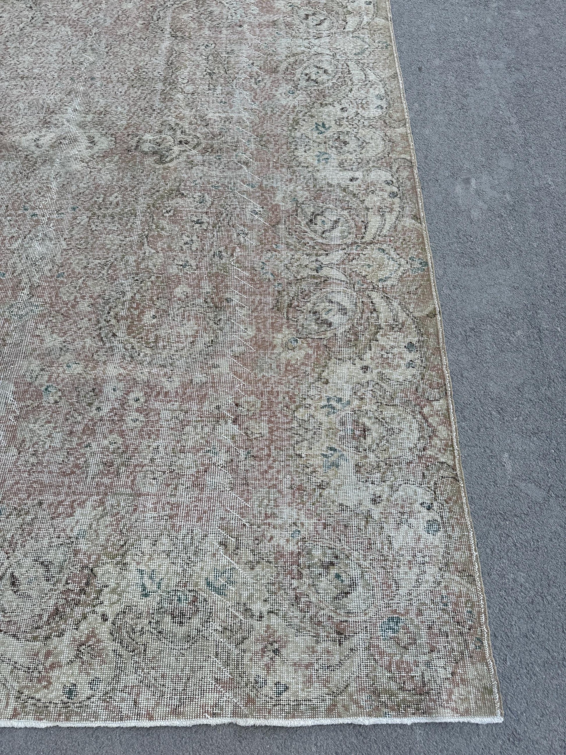 7'5"x10'6" Feet ,light pink background Turkish vintage anatolian rug,beige,brown colors rugs,area rugs,beige border,Floral rugs,550