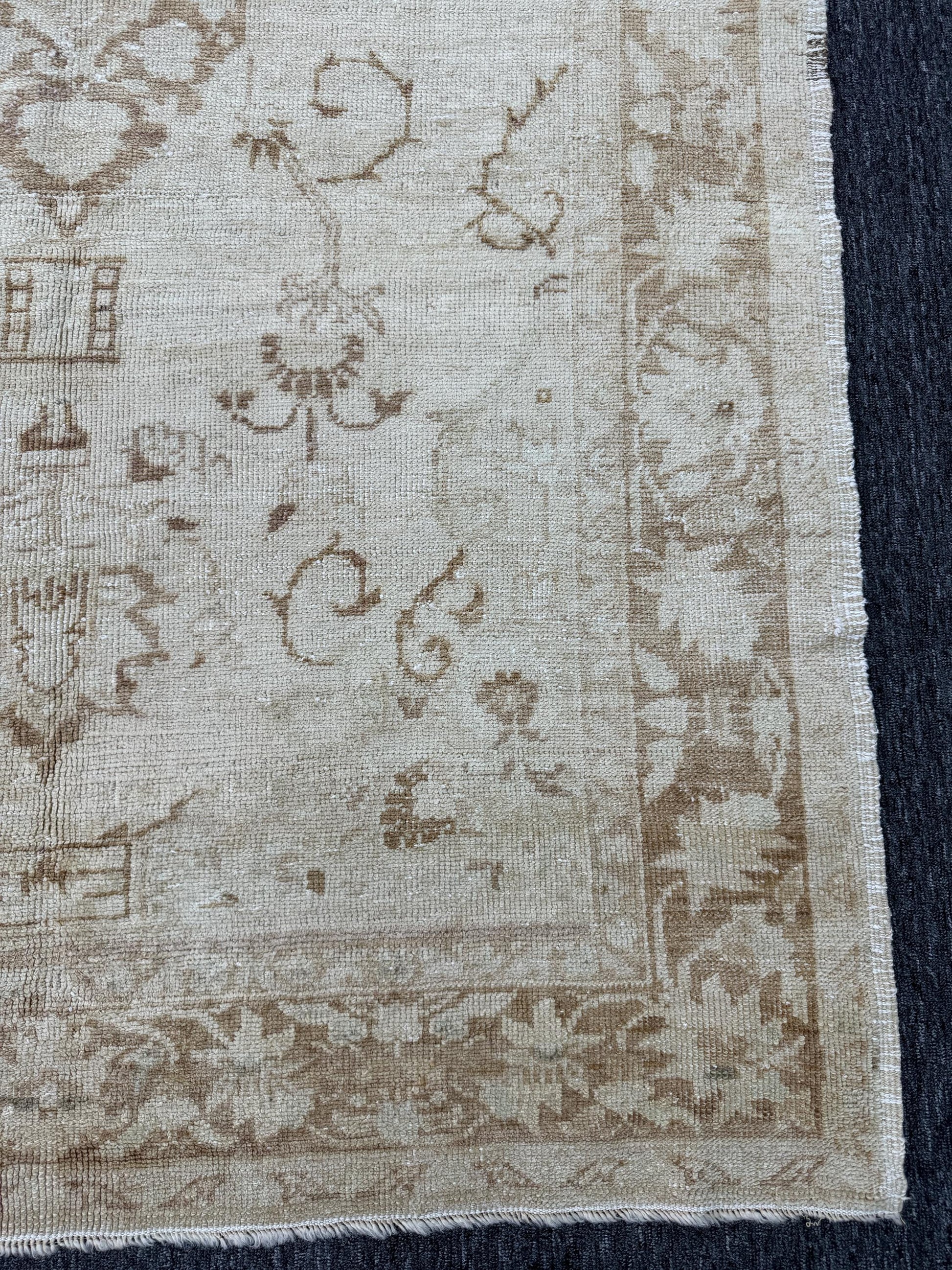 4'10"x7'10" Feet ,Beige background Turkish vintage Anatolian rug ,brown colors rugs, beige border,Floral rugs,275