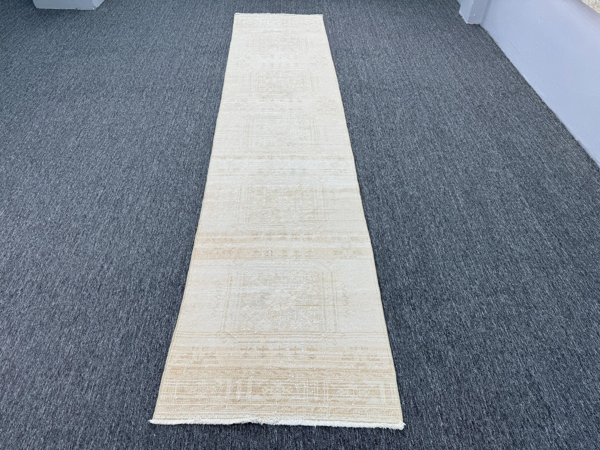 2'10"x12'7" Feet ,Beige background Turkish vintage Anatolian rug ,light brown colors rugs, beige border,Geometric rugs,277