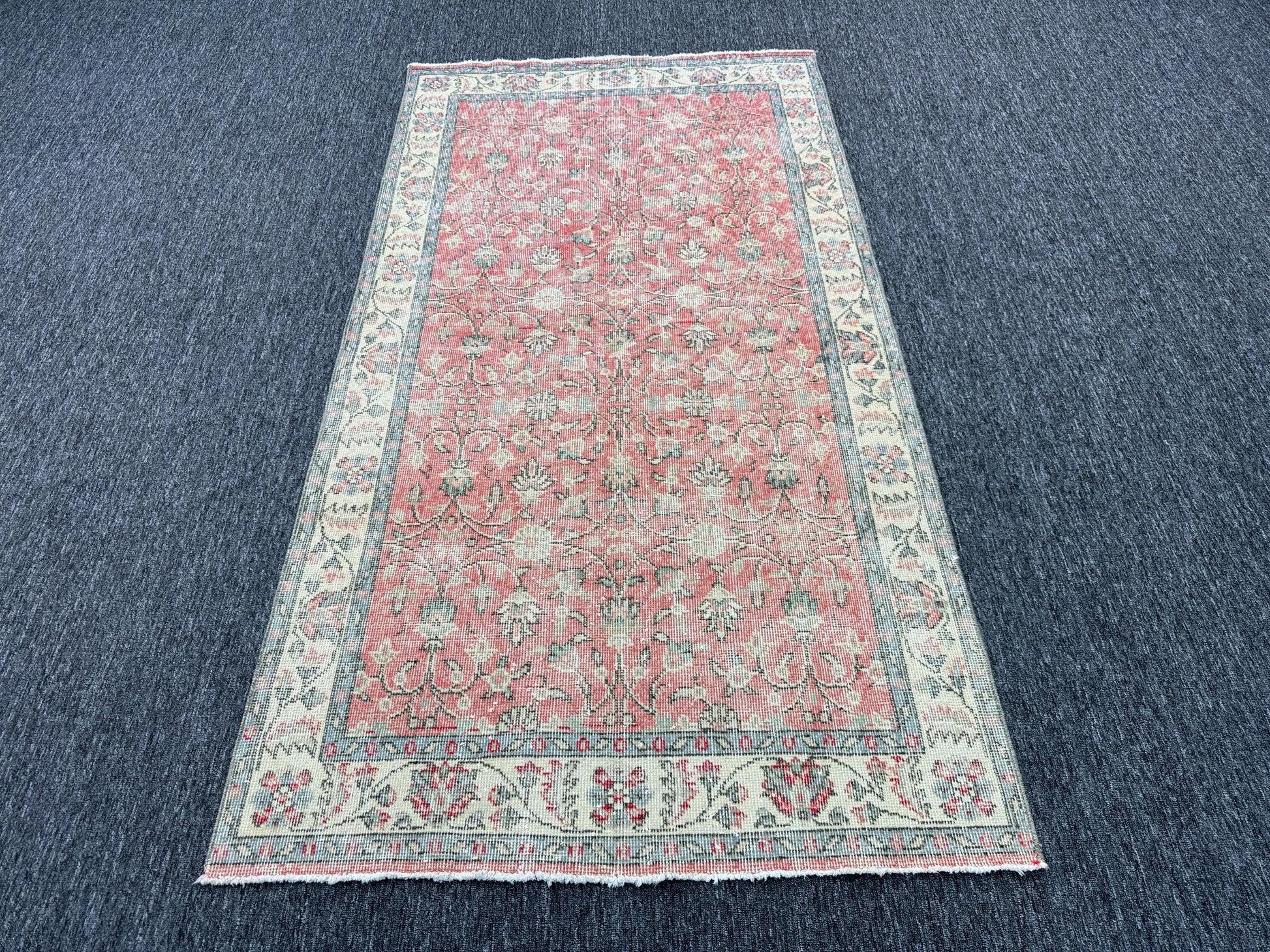 3'8"x6'11" Feet ,Pink background Turkish vintage anatolian rug ,gray, cream colors rugs accents,cream border,Floral rugs,475
