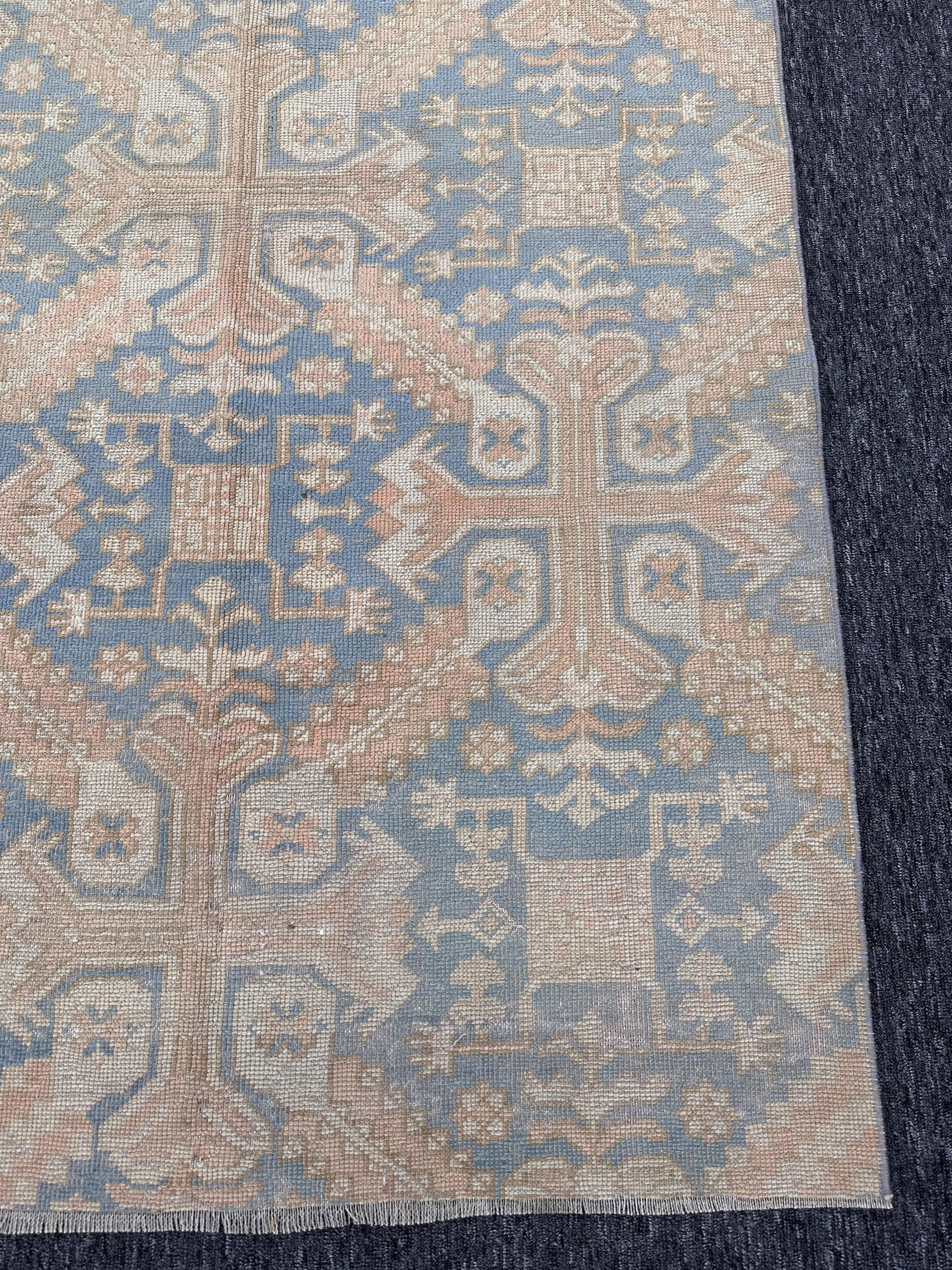3'9"x6'3" Feet ,Blue background Turkish vintage anatolian rug ,light pink,cream colors rugs accents, light pink border,Floral rugs,529