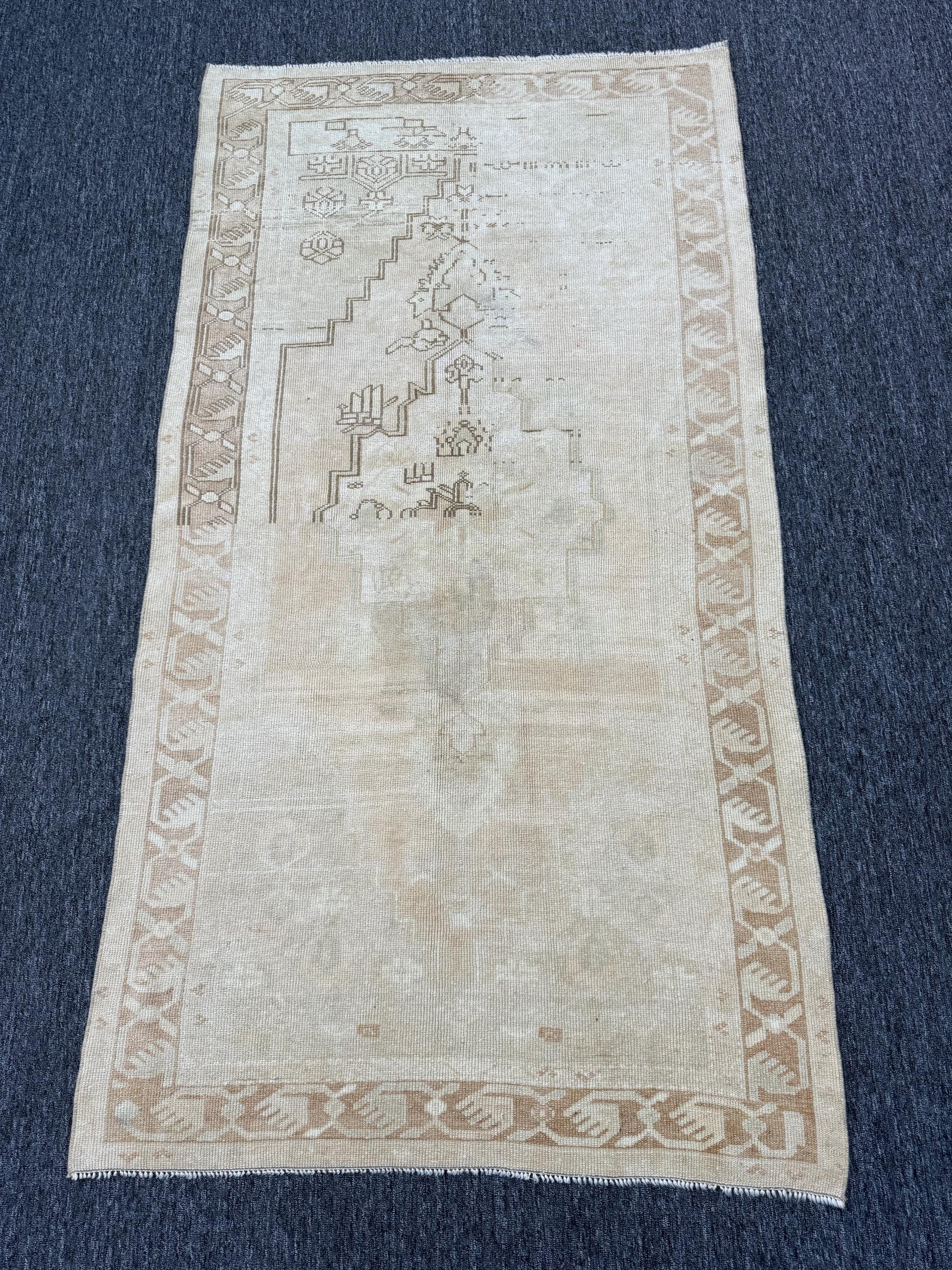 3'8"x6'10" Feet ,Beige background Turkish vintage anatolian rug ,light gray,light brown colors rugs accents, light brown border,Floral rugs,567