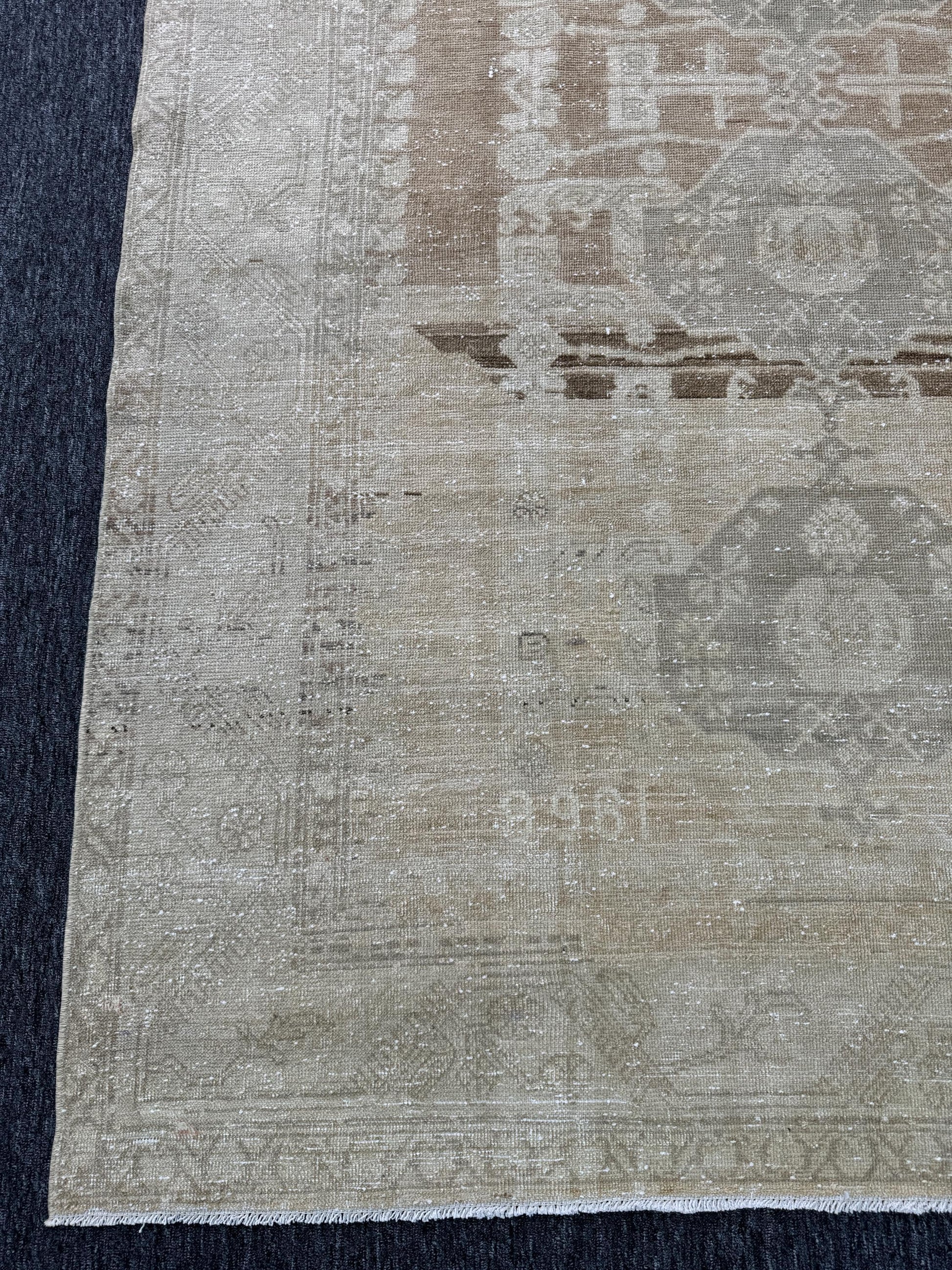 5'4"x10'7" Feet ,Beige background Turkish vintage anatolian rug ,brown, light gray colors rugs area rugs ,beige border,Floral rugs,765