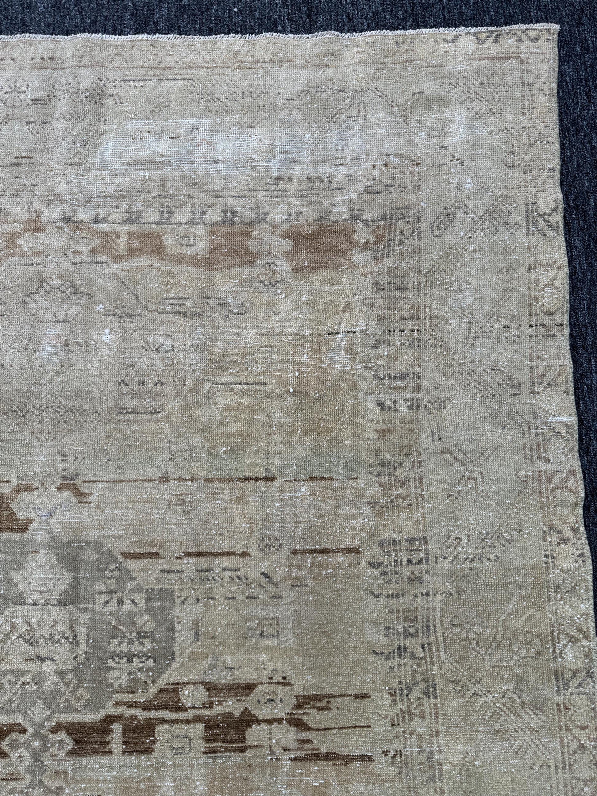 5'4"x10'7" Feet ,Beige background Turkish vintage anatolian rug ,brown, light gray colors rugs area rugs ,beige border,Floral rugs,765