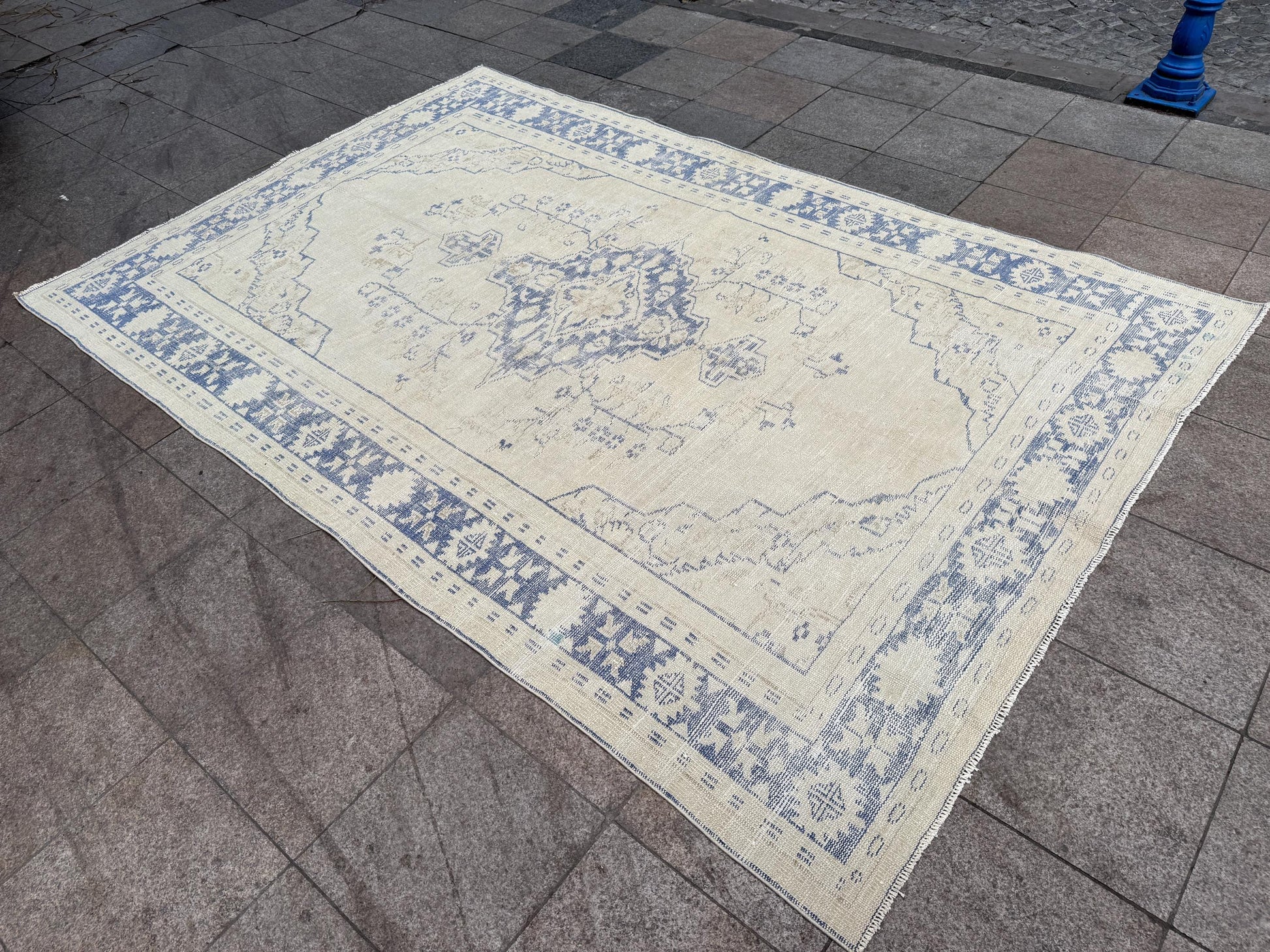 6'9"x10'2" feet Vintage Turkish Anatolian Rug,Blue Floral Rug,52