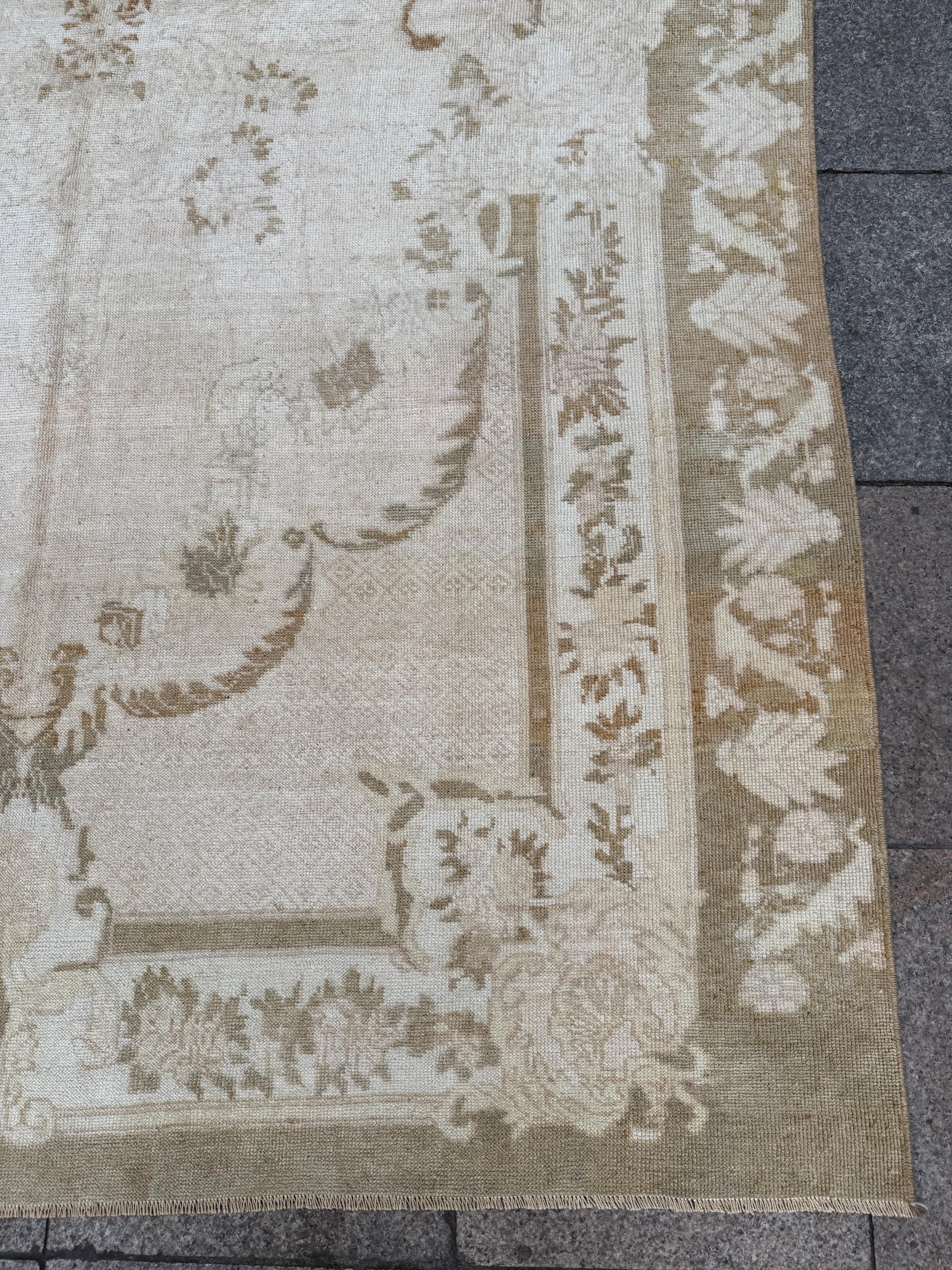 5'11"x9'2" feet Vintage Turkish Anatolian Rug,Beige Floral Rug,60