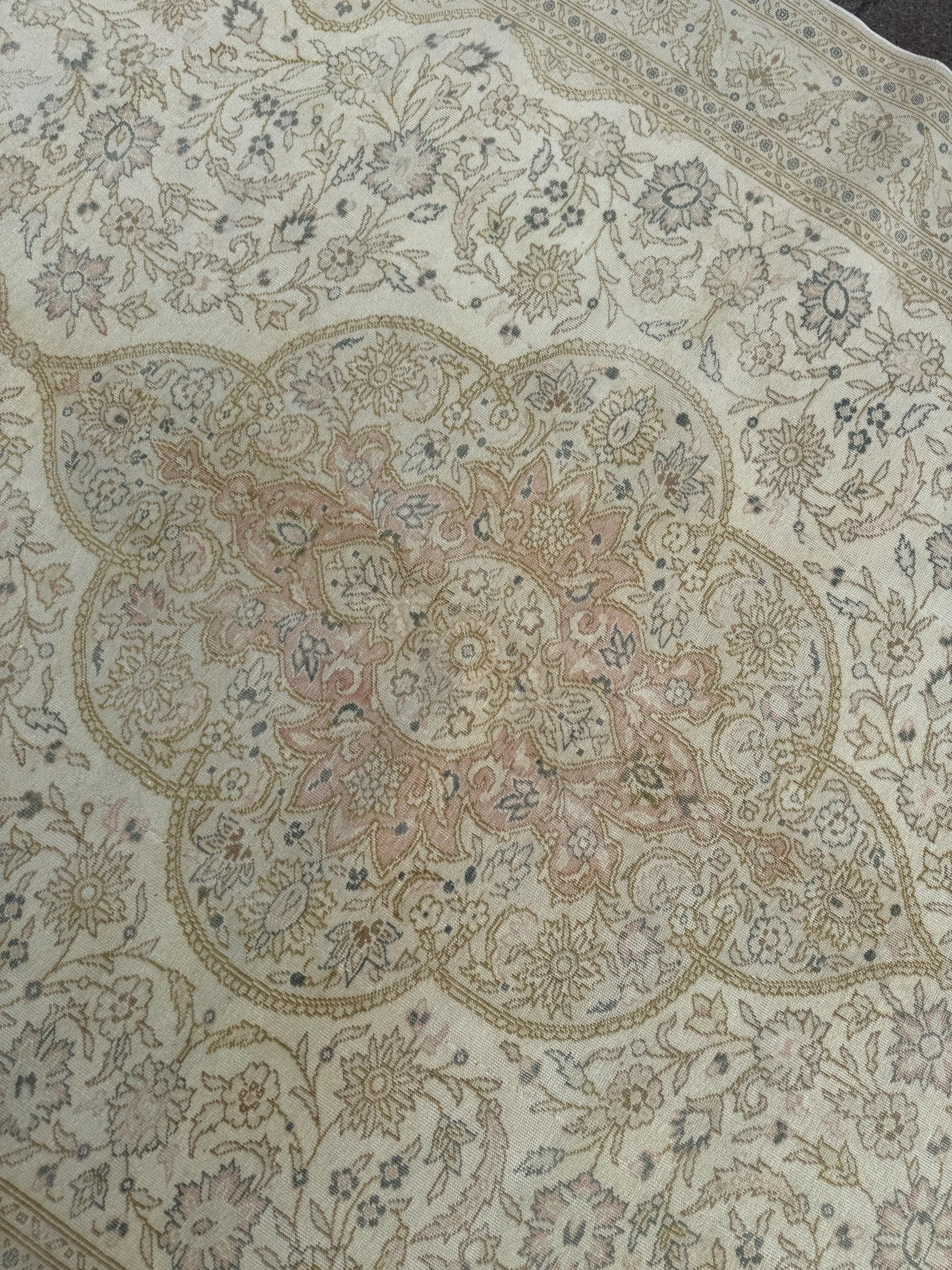 6'5"x10'2" feet Vintage Turkish Anatolian Rug,Beige Color Floral Rug,286