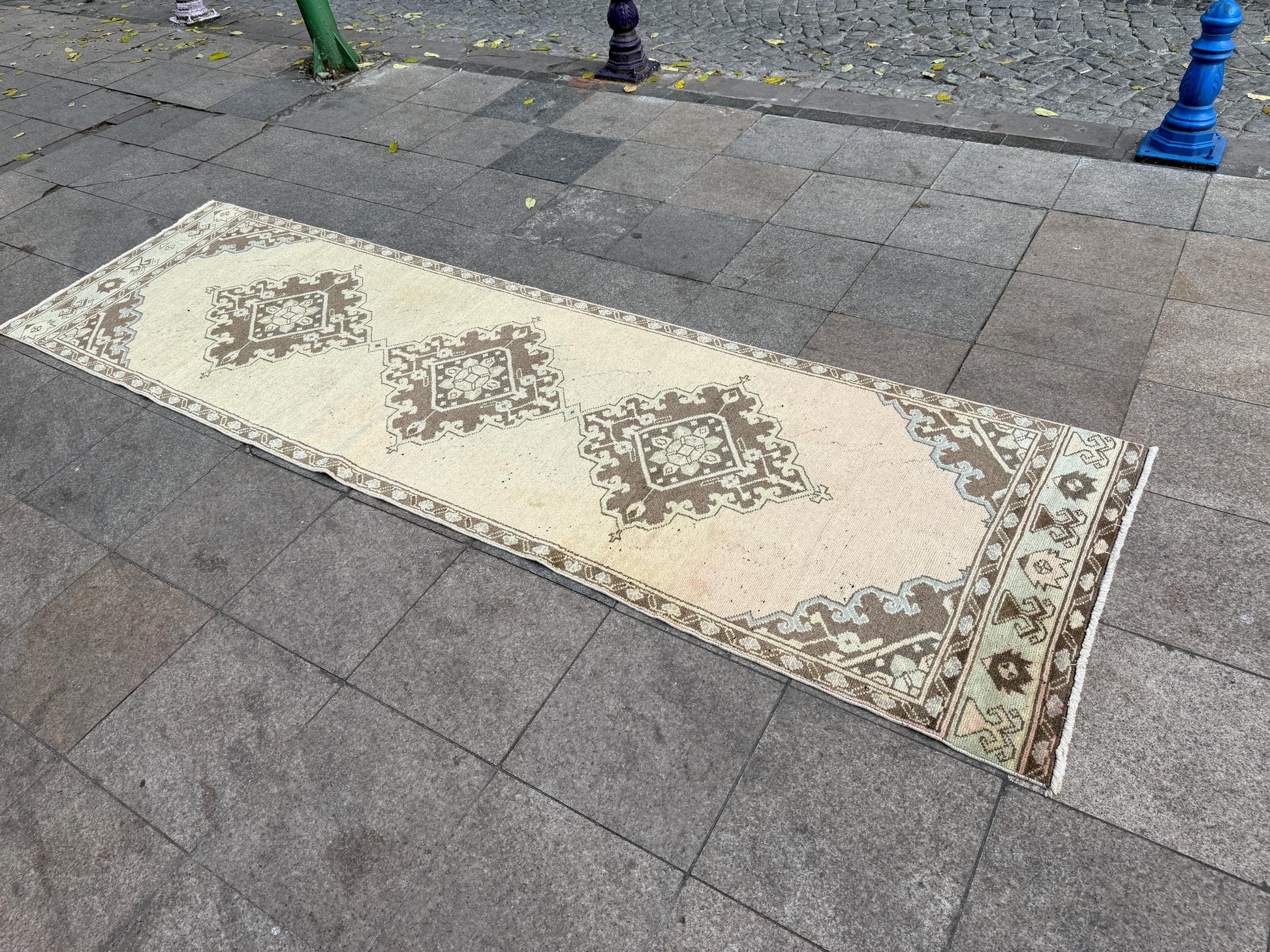 3'1"x11' feet Vintage Anatolian Wool Runner Rug,Floral Decoritive Beige Runner ,301