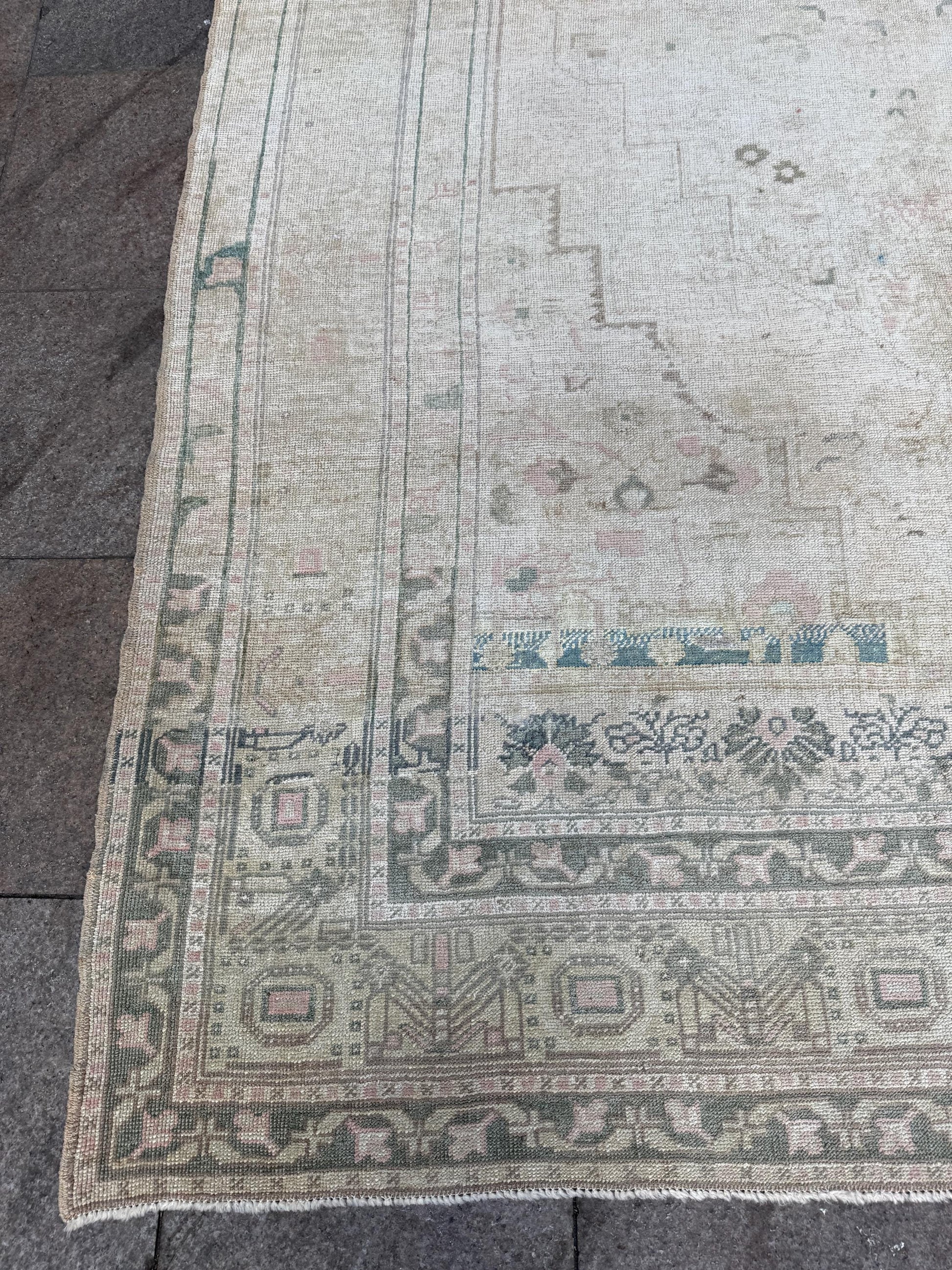 6'7"x11'2" feet Vintage Turkish Anatolian Rug,Beige Color Floral Rug,361