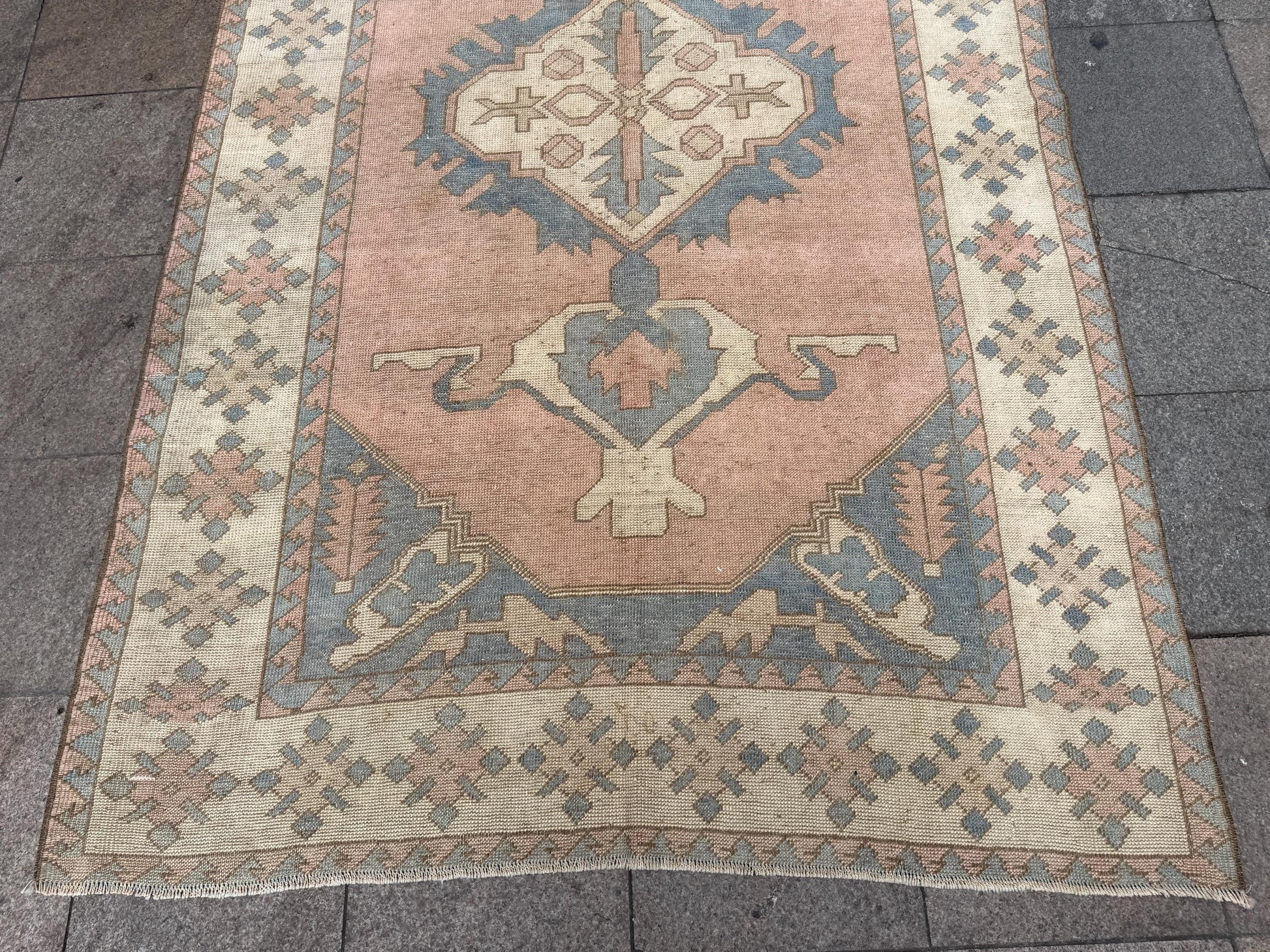 5'7"x9'3" feet Vintage Turkish Anatolian Rug,Pink Color Rug,585