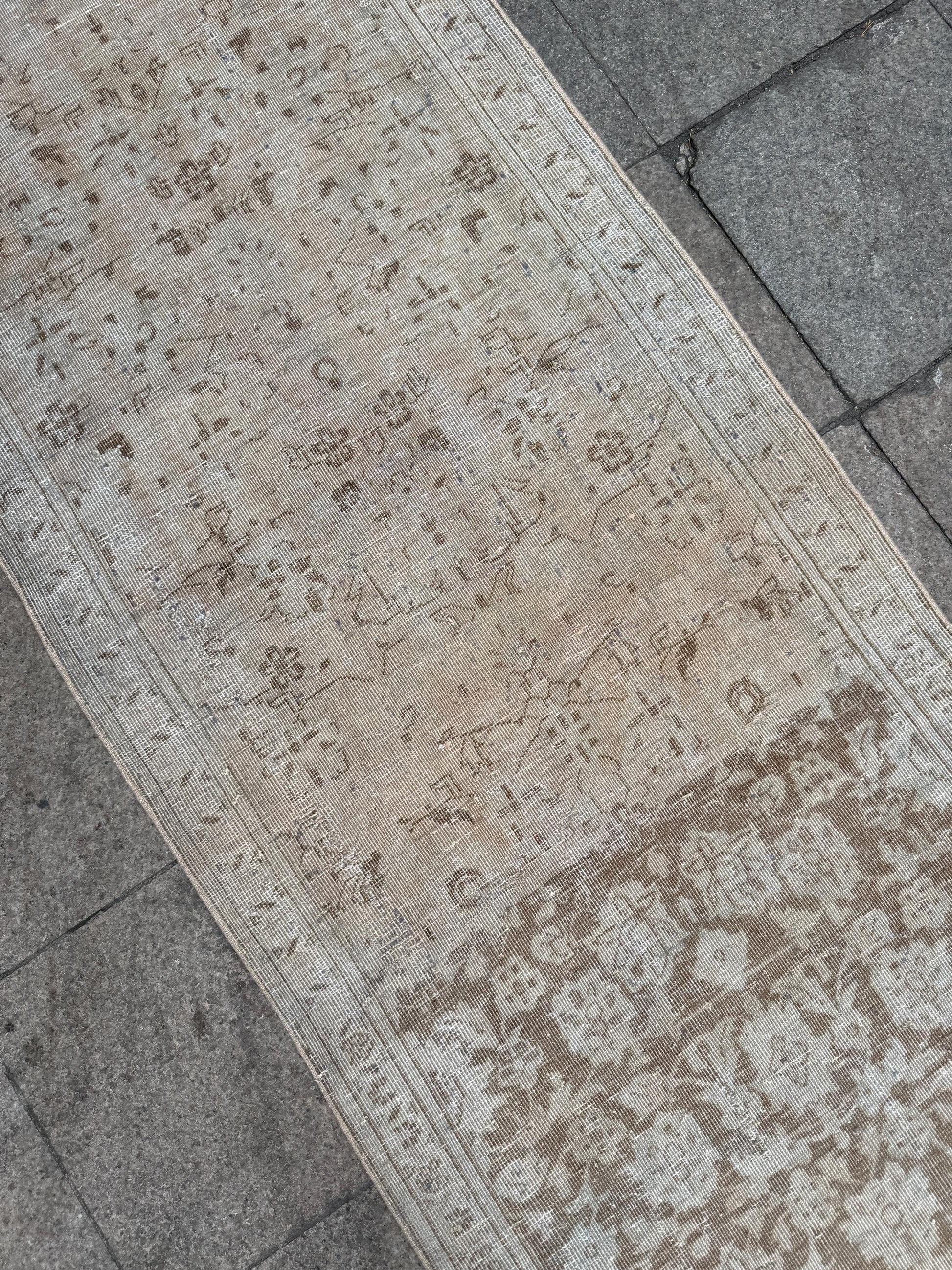 2'10"x12'5" feet Vintage Turkish Anatolian Rug Runner ,Beige Color Rug,108