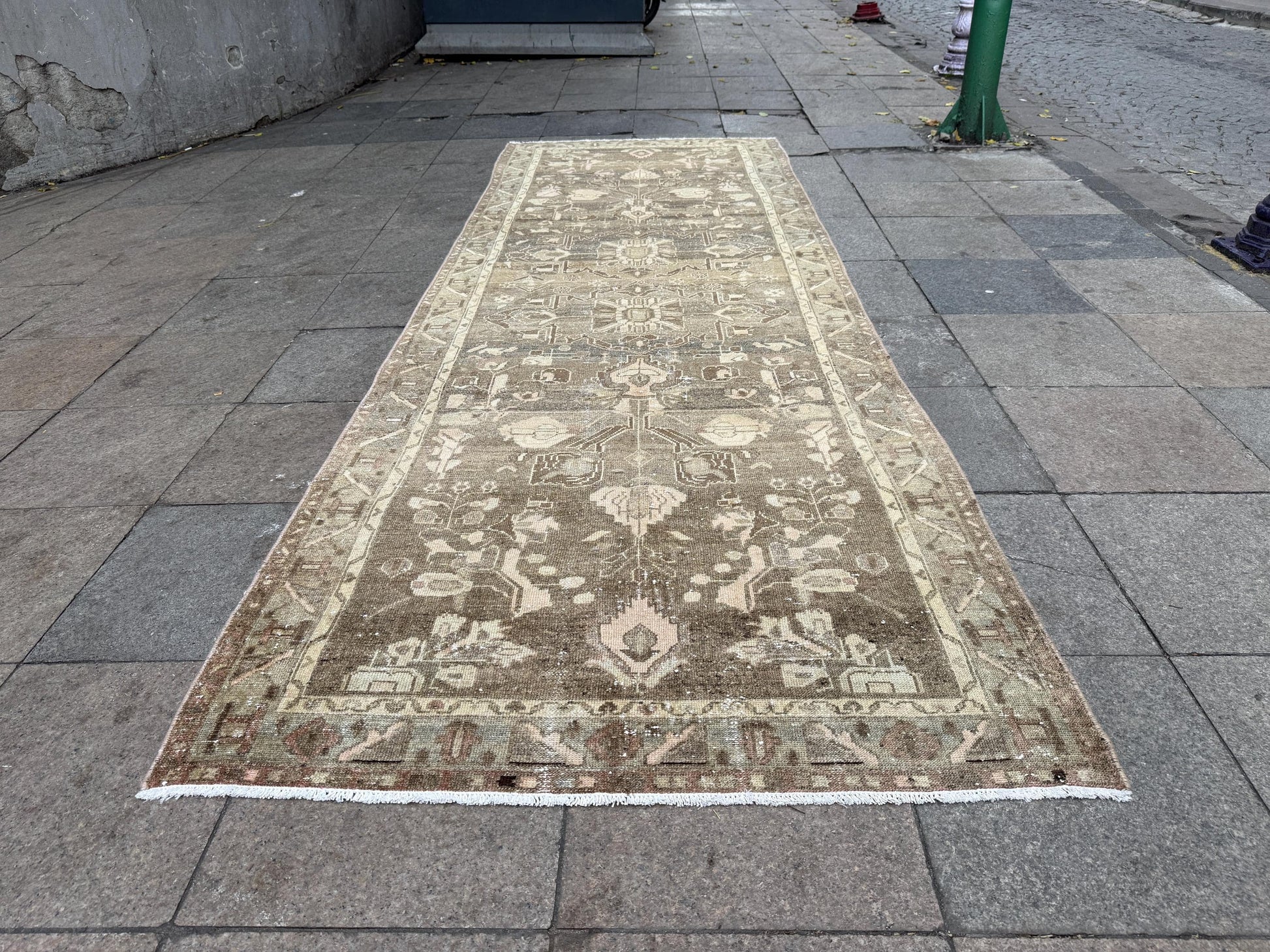 3'11"x11' feet Vintage Anatolian Wool Runner Rug,Floral Decoritive Beige Runner ,134
