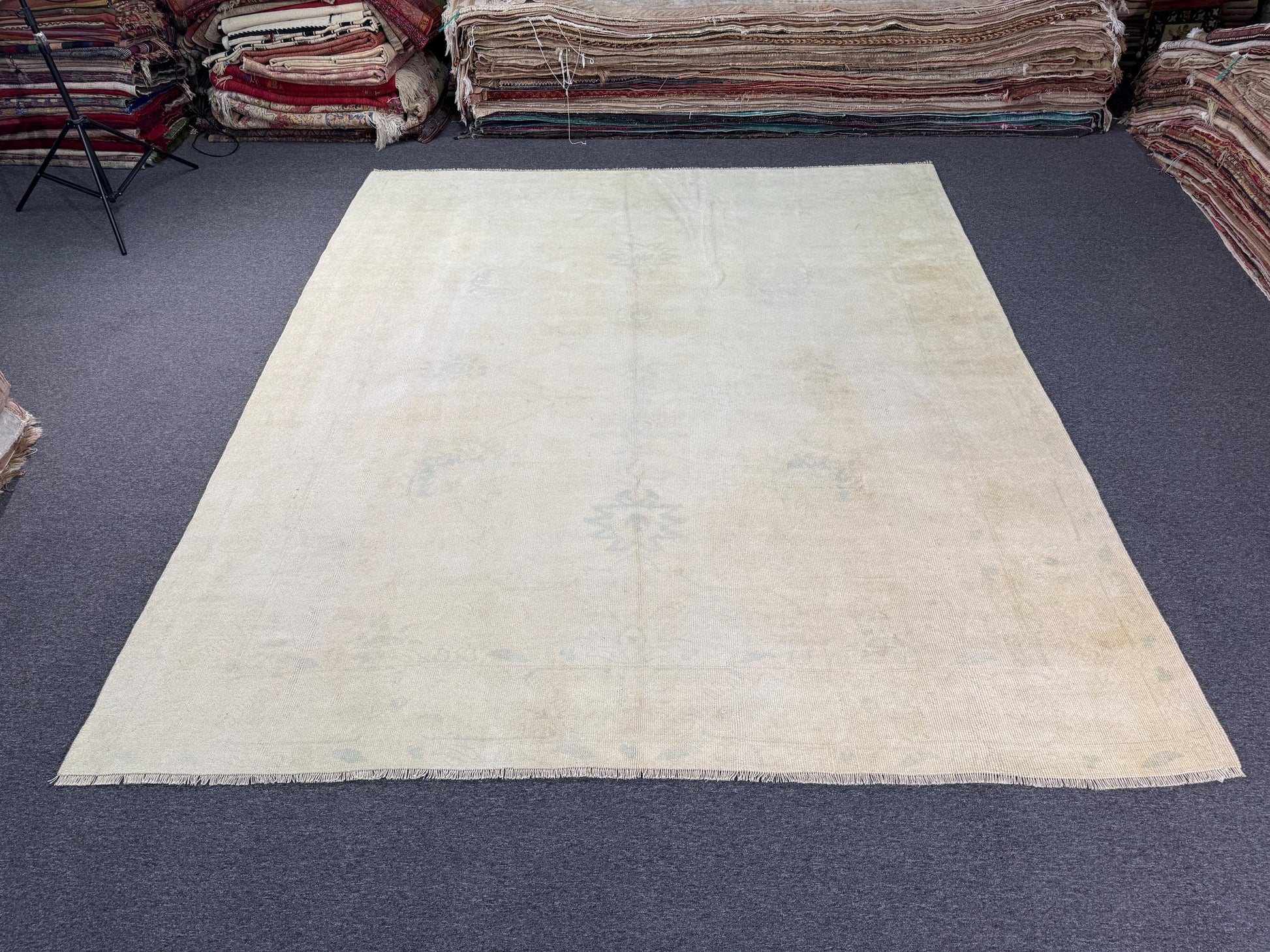 9'9"x11'2 feet Vintage Turkish Anatolian Rug,Beige Color Rug,899