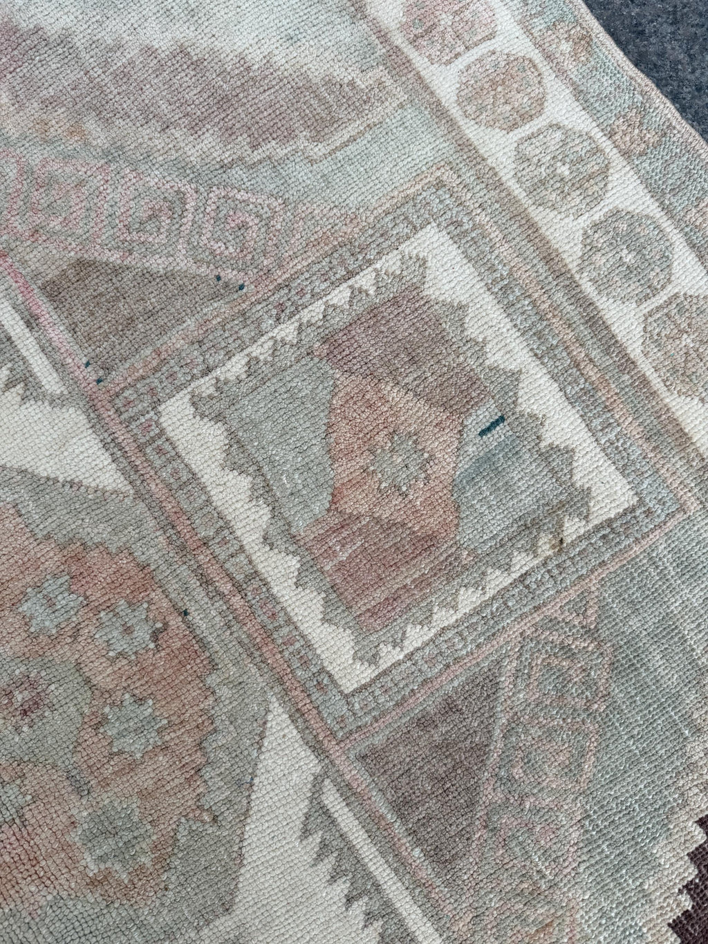 5'x8'4" feet Vintage Turkish Anatolian Rug,Brick Geometric Rug,88