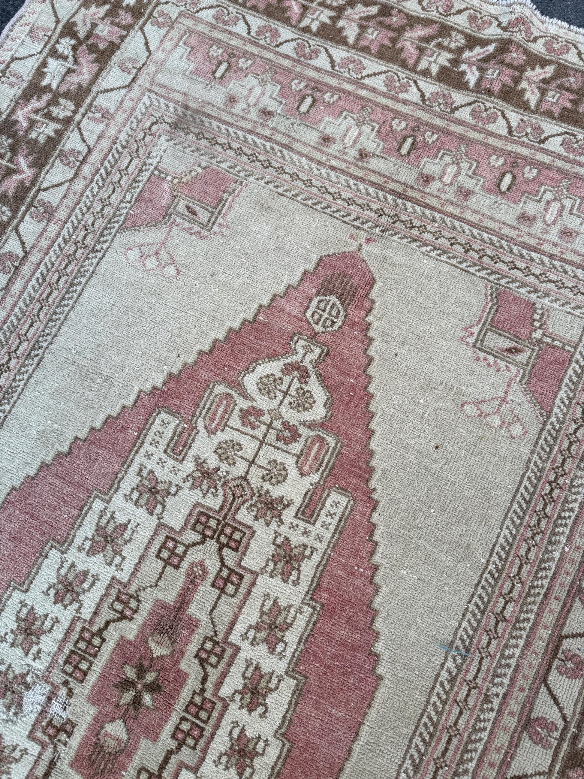4'6"x7'8" feet Vintage Turkish Anatolian Rug,Brick Color Floral Rug,176