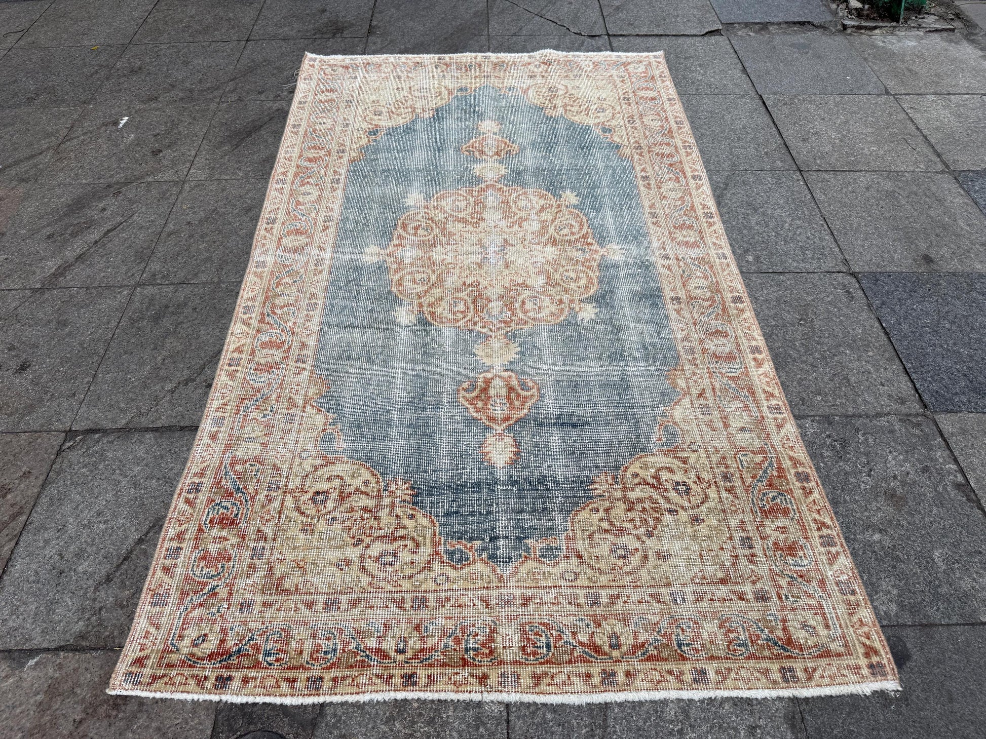 3'8"x6'5" feet Vintage Anatolian Wool Rug,Floral Decoritive Blue Rug ,289