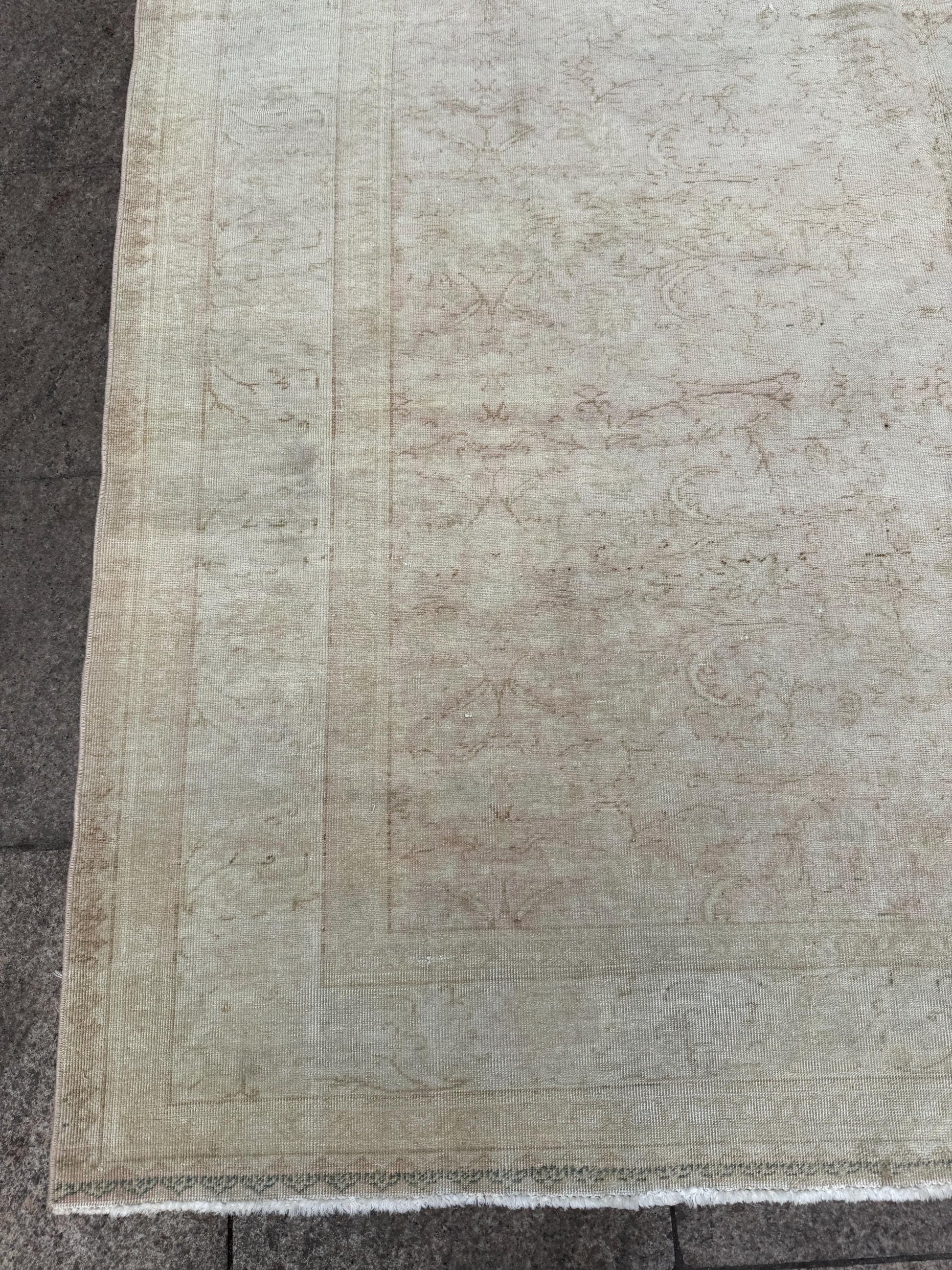 6'5"x9'8" feet Vintage Turkish Anatolian Rug,Beige Color Rug,423