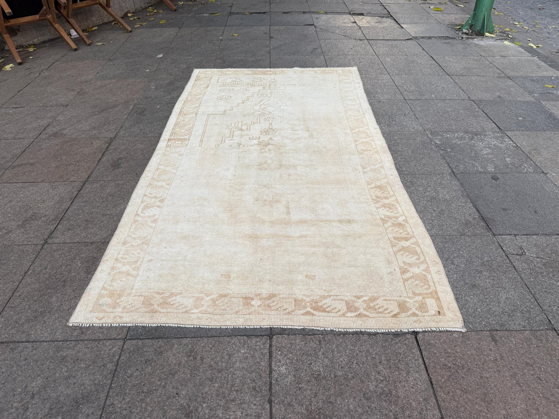 3'8"x6'10" feet  Vintage Turkish Anatolian Rug,Beige Color Rug,567
