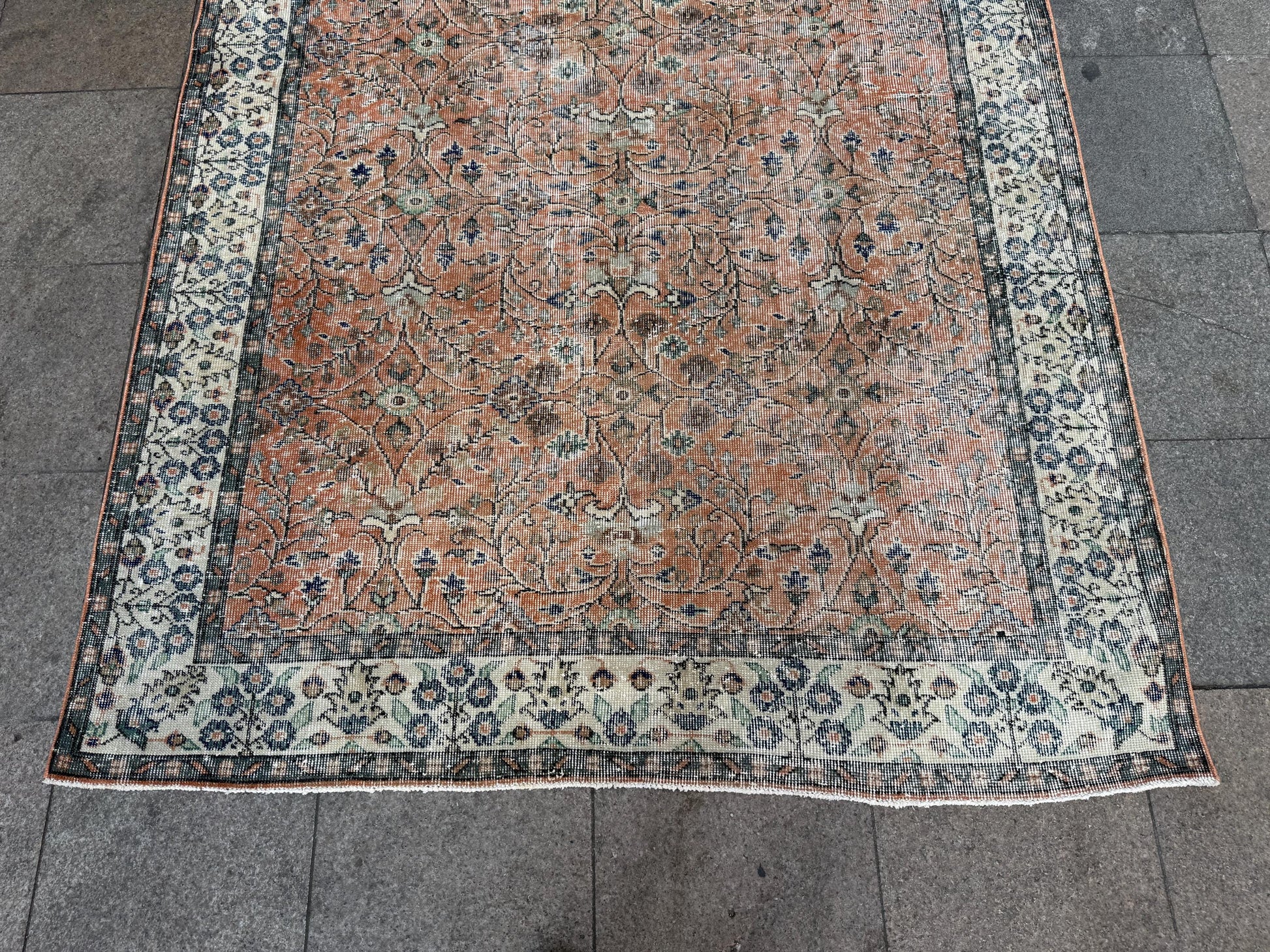 5'9"x9'8" feet Vintage Turkish Anatolian Rug,Brick Color Rug,580