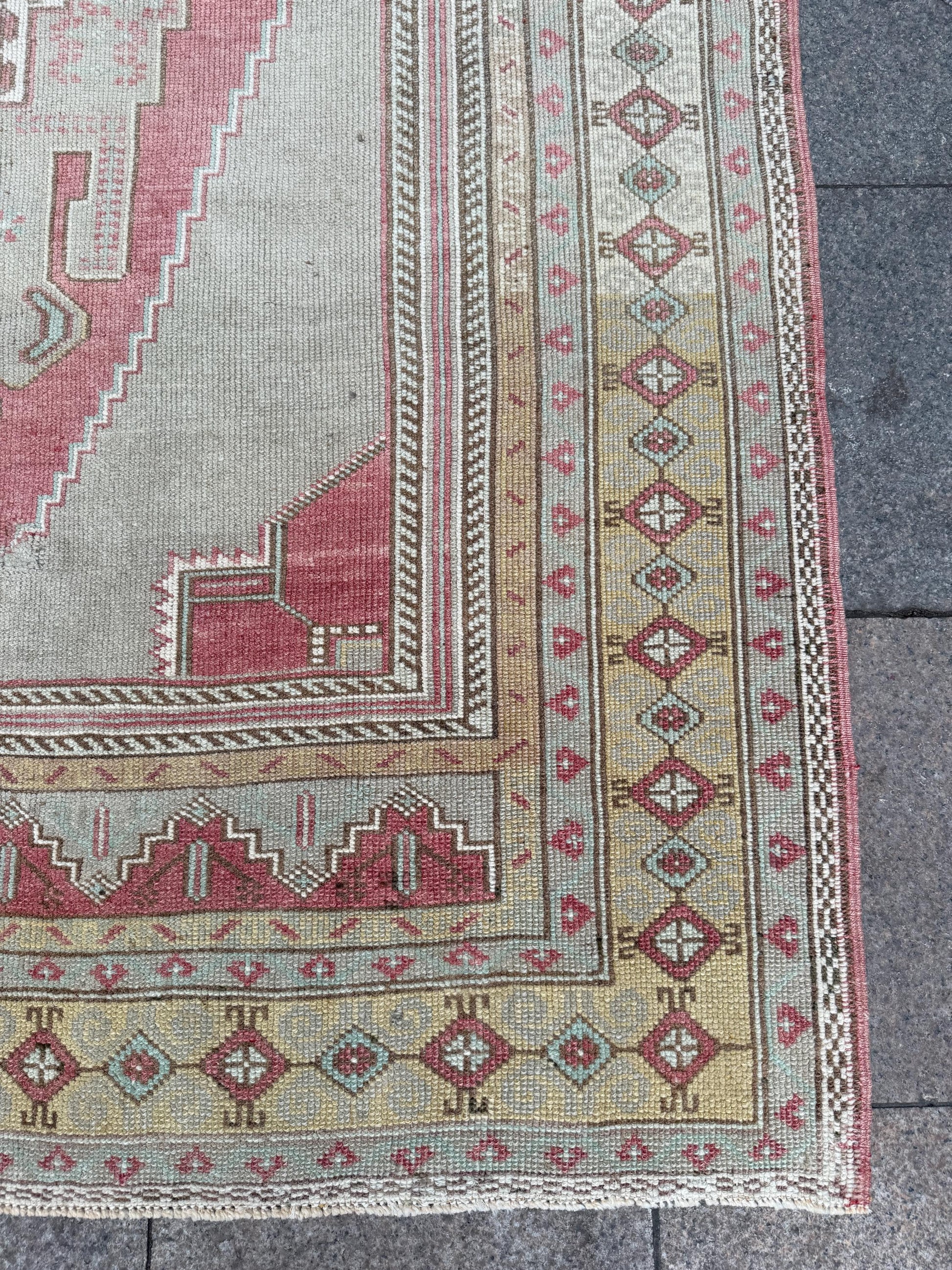 5'3"x10' feet Vintage Turkish Anatolian Rug,Brick Color Rug,757