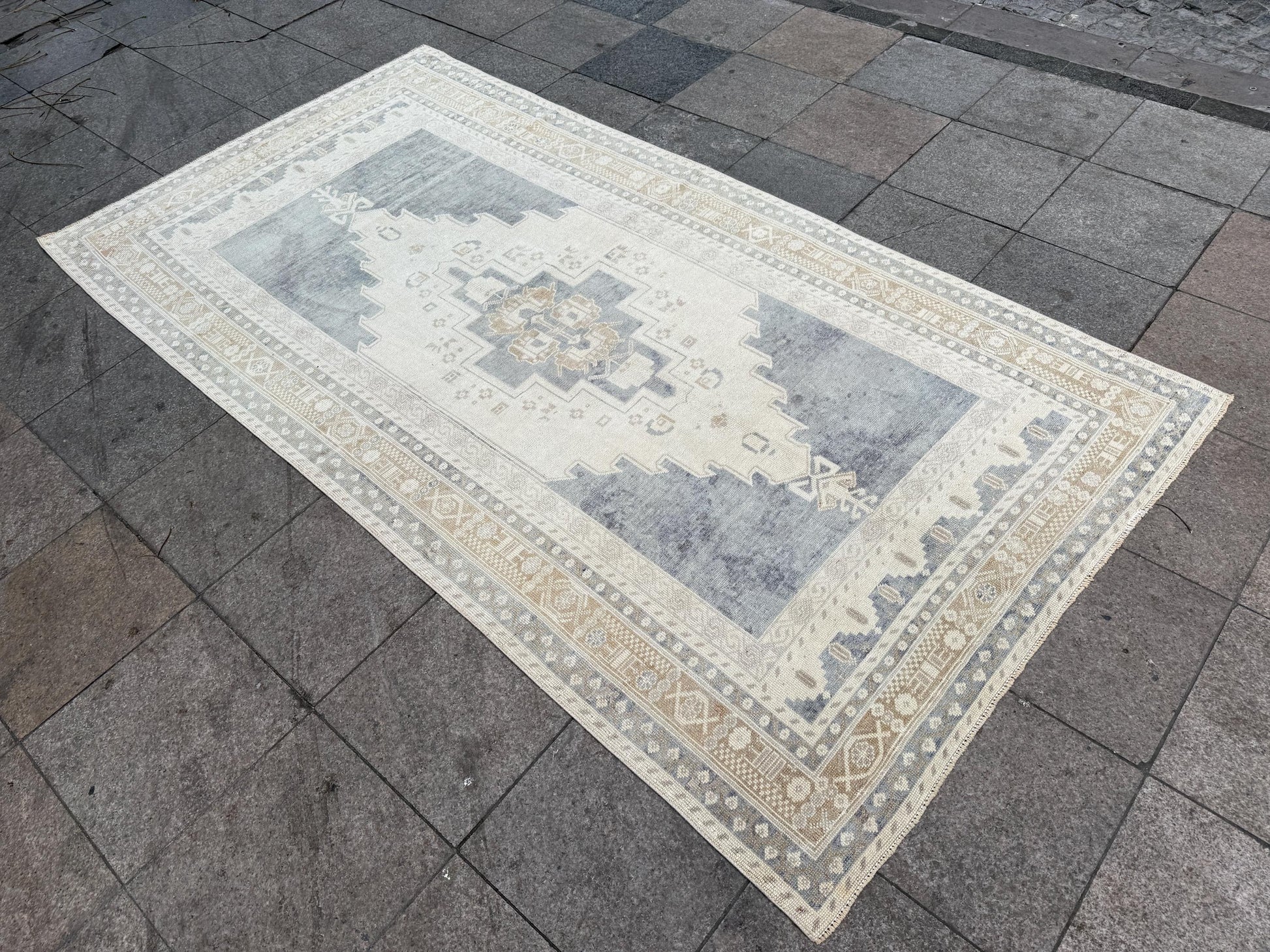 4'10"x9'2" feet Vintage Turkish Anatolian Rug,Blue Color Floral Rug,794