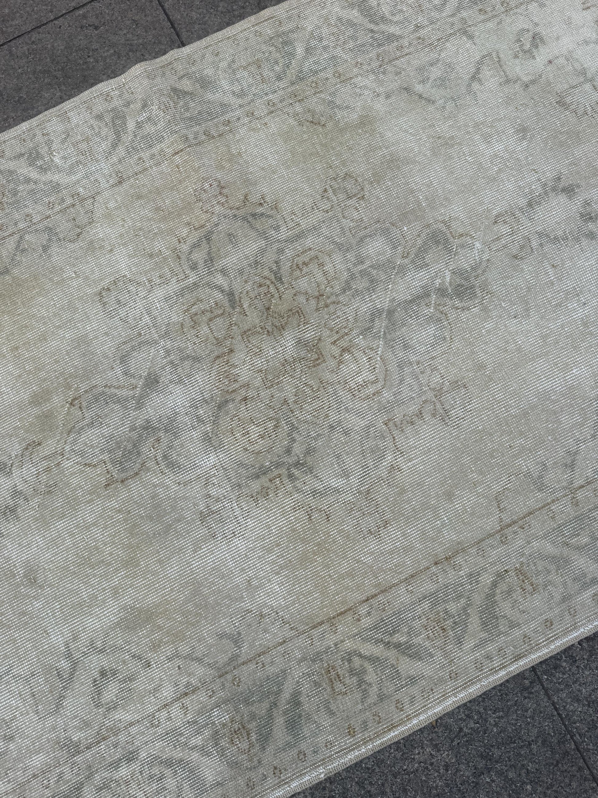 3'10"x6'6" feet  Vintage Turkish Anatolian Rug,Beige Color Rug,888