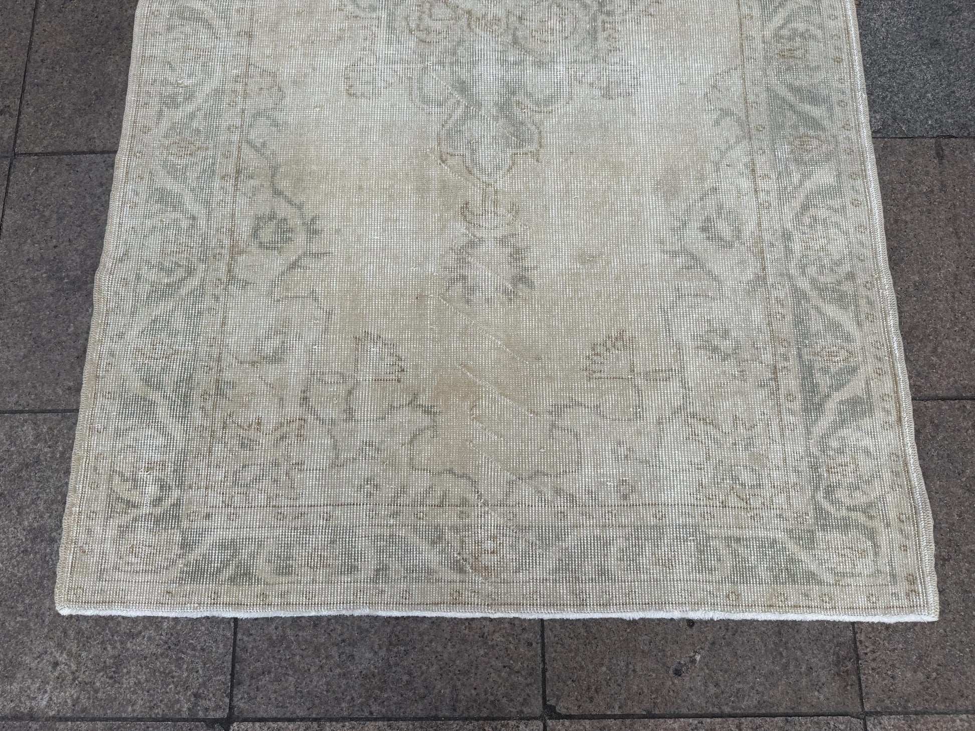 3'10"x6'6" feet  Vintage Turkish Anatolian Rug,Beige Color Rug,888