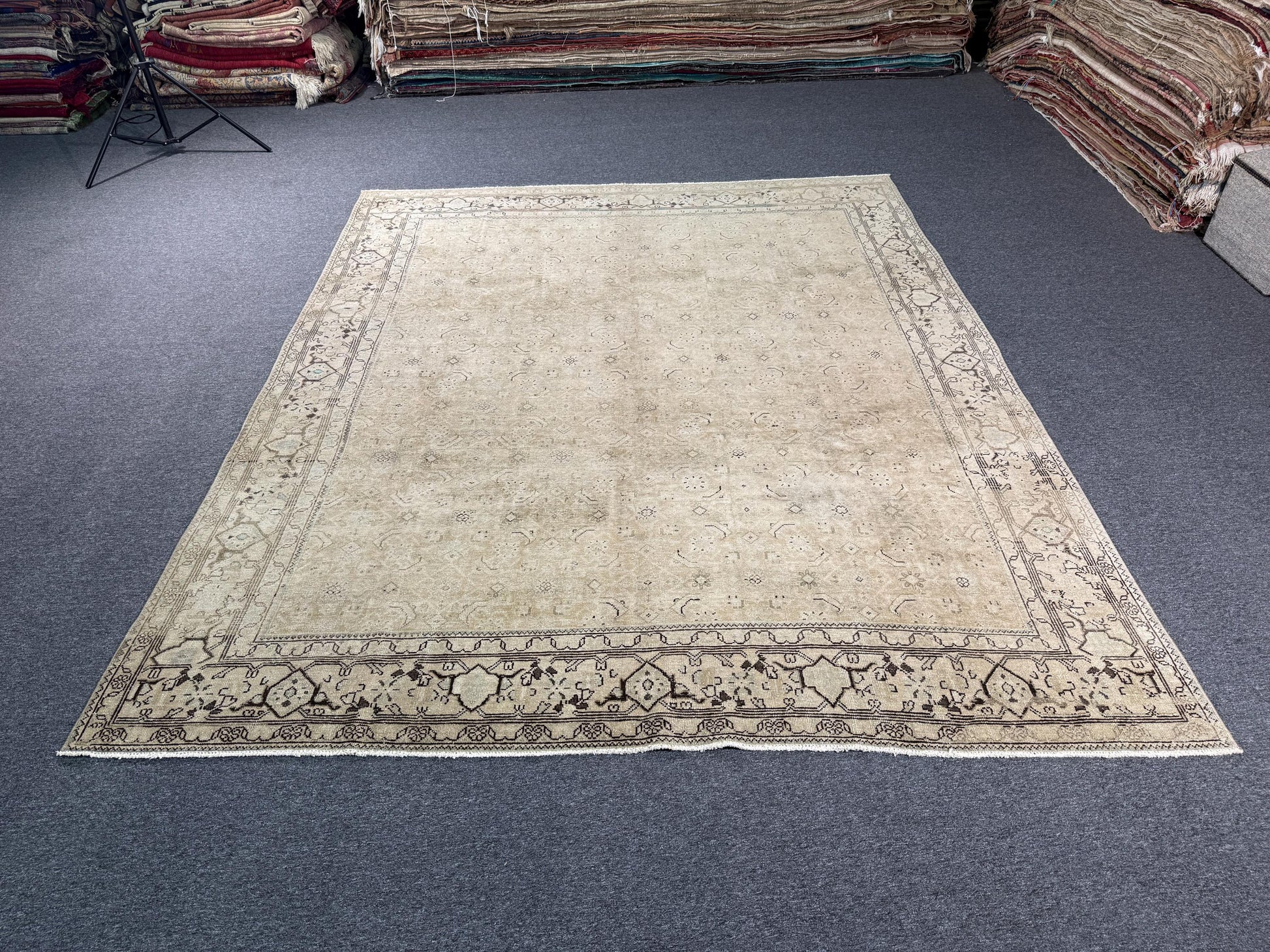 8'4"x10'2" feet Vintage Turkish Anatolian Rug,Natural Color Rug,46